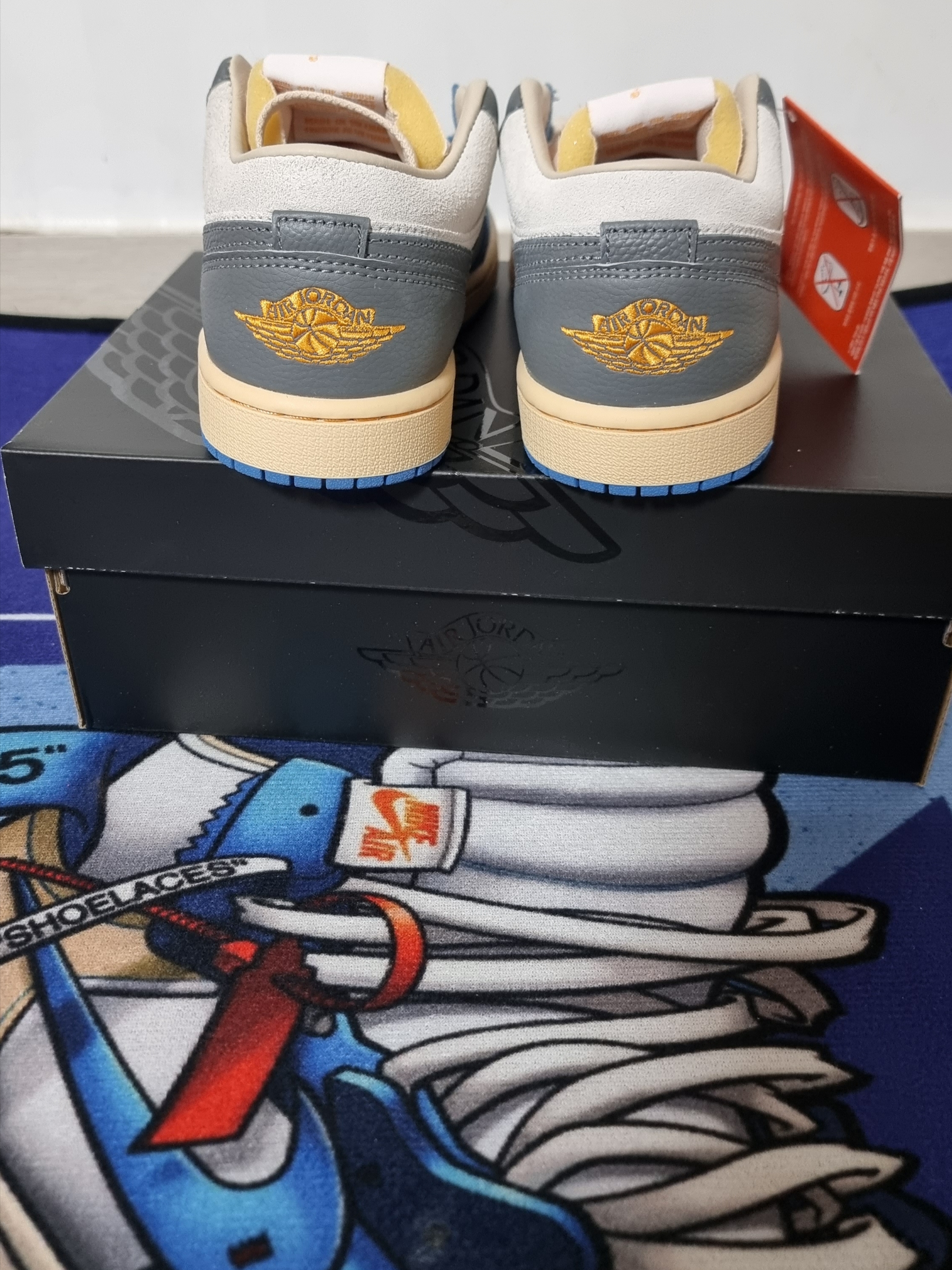 Jordan 1 Low SE Tokyo 96 착용 스타일 - 4