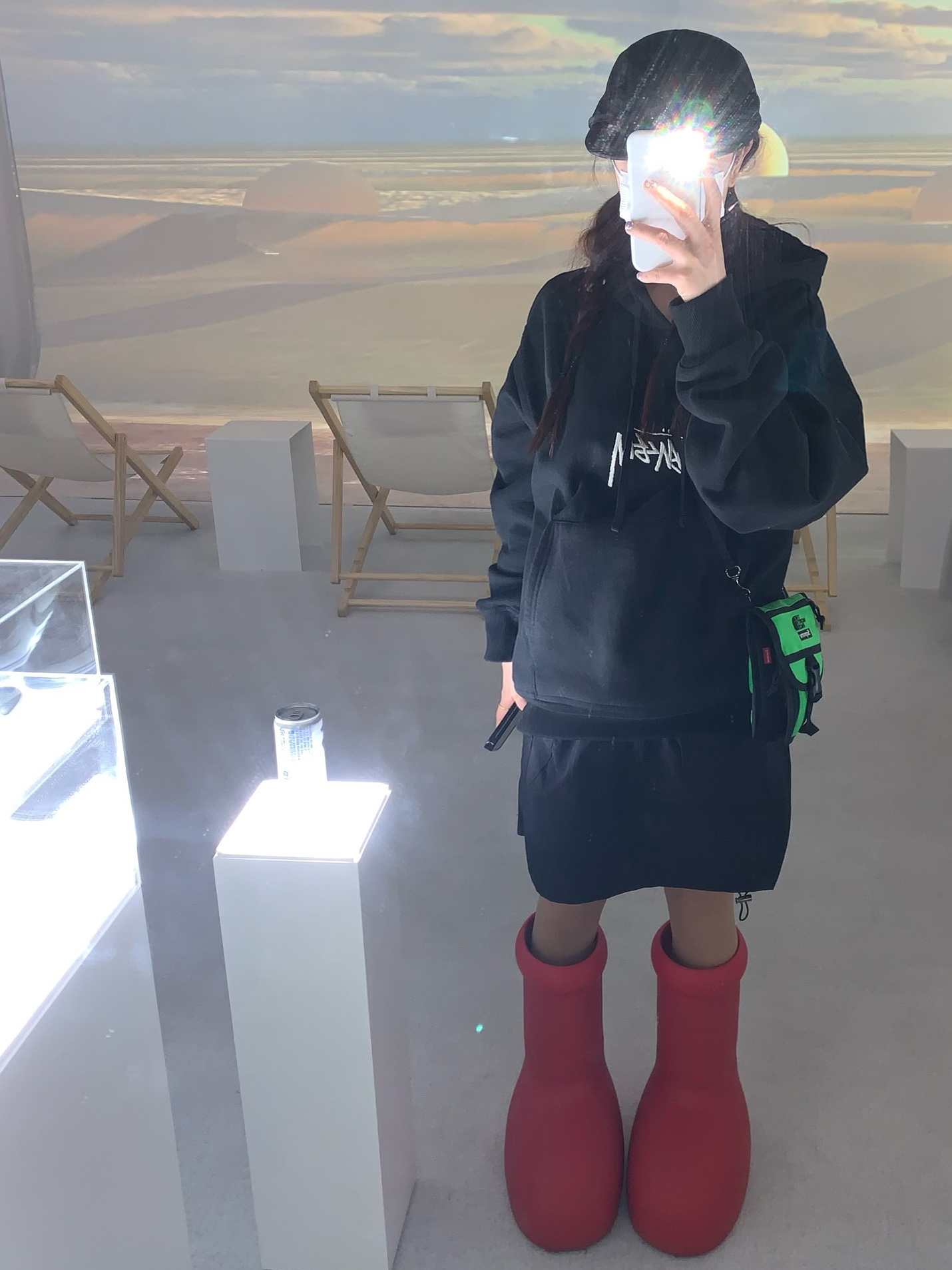Stussy Stock Logo Applique Hoodie Black, Supreme x The North Face RTG Utility Pouch Green - 20SS 착용 스타일