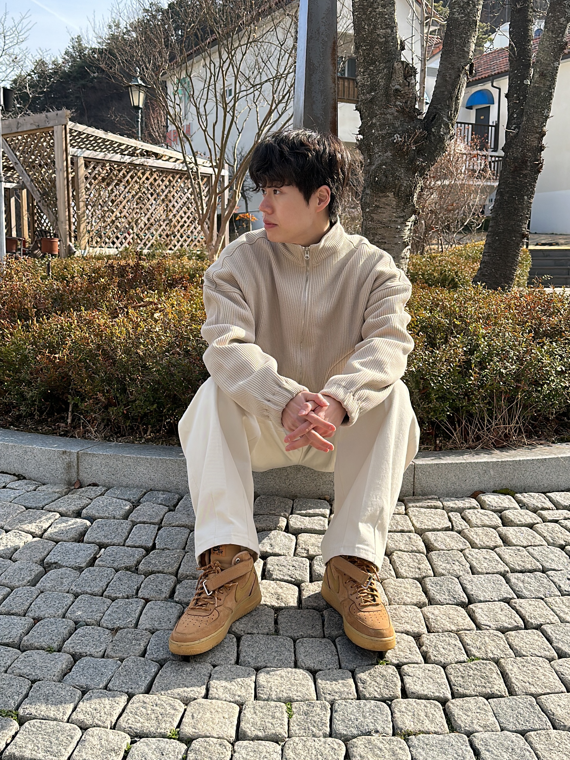 Nike Air Force 1 Mid '07 WB Flax 착용 스타일 - 1