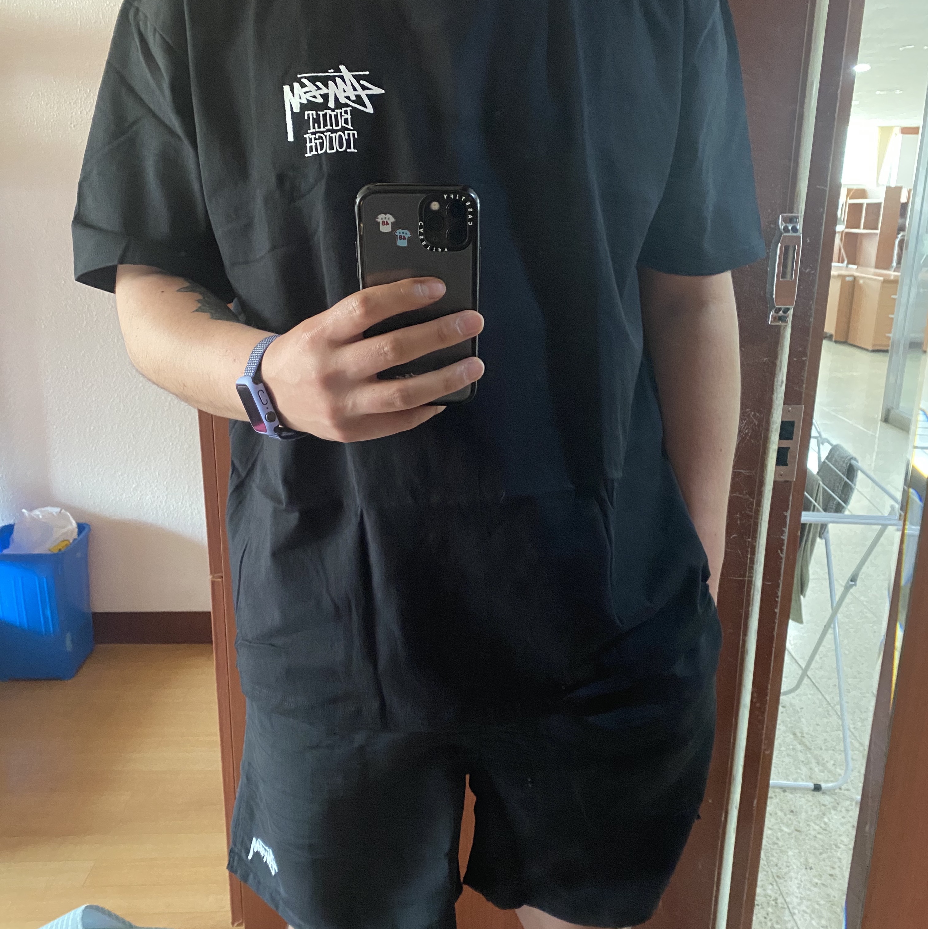 Stussy Built Tough T-Shirt Black, Stussy Stock Water Shorts Black 착용 스타일