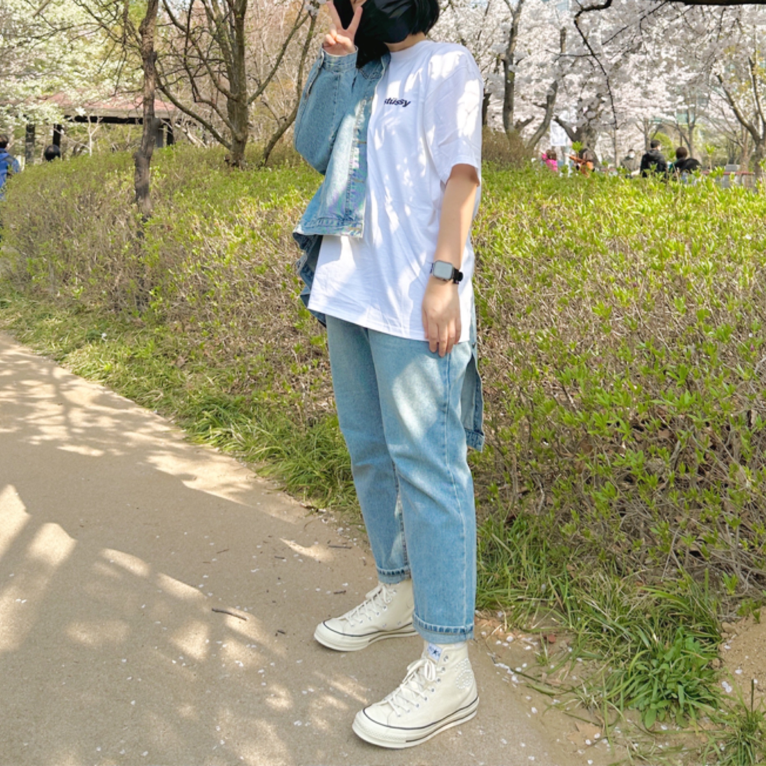 Converse x Stussy Chuck 70 High Natural Ivory, Stussy Popsicle T-Shirt White 착용 스타일 - 4