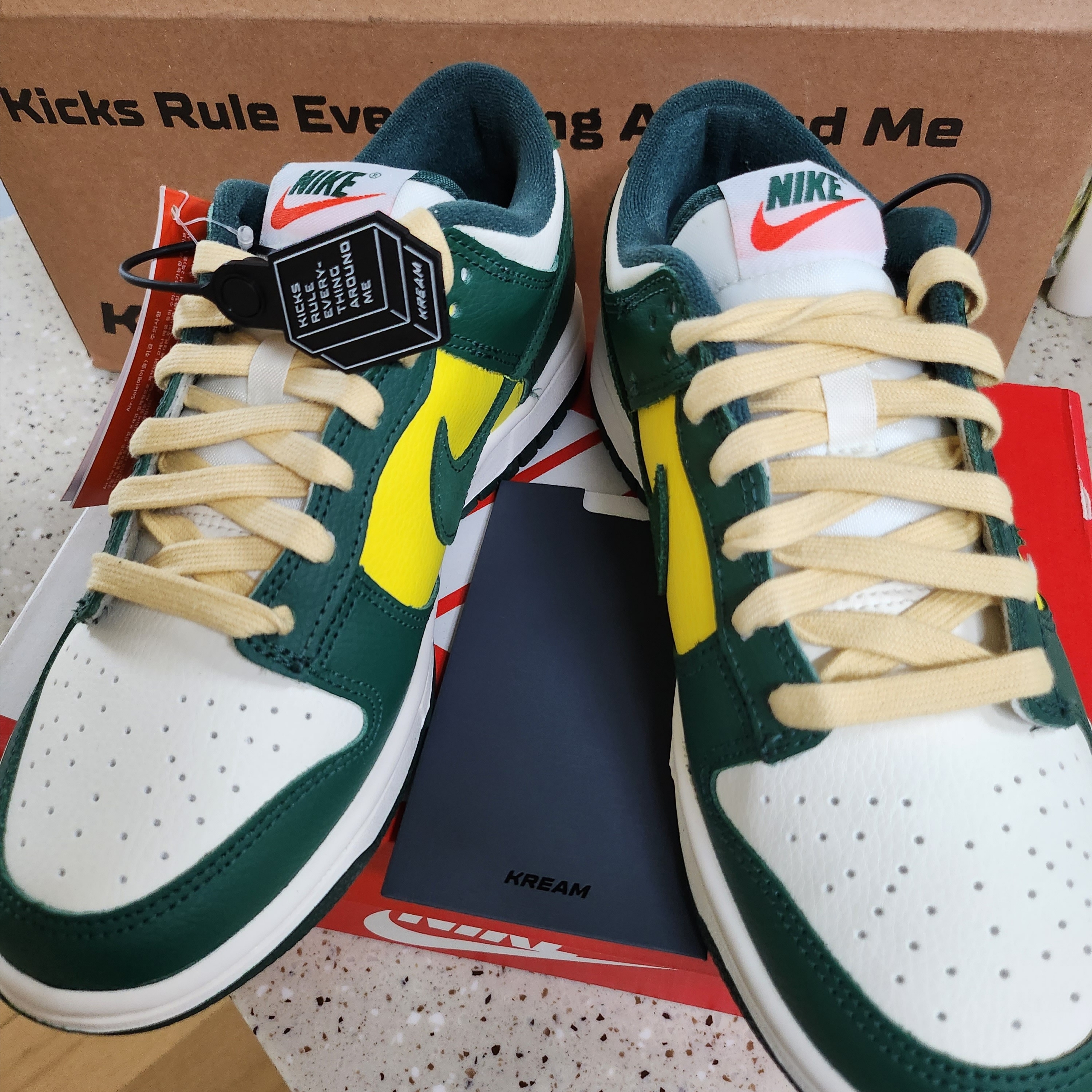 (W) Nike Dunk Low SE Opti Noble Green 착용 스타일