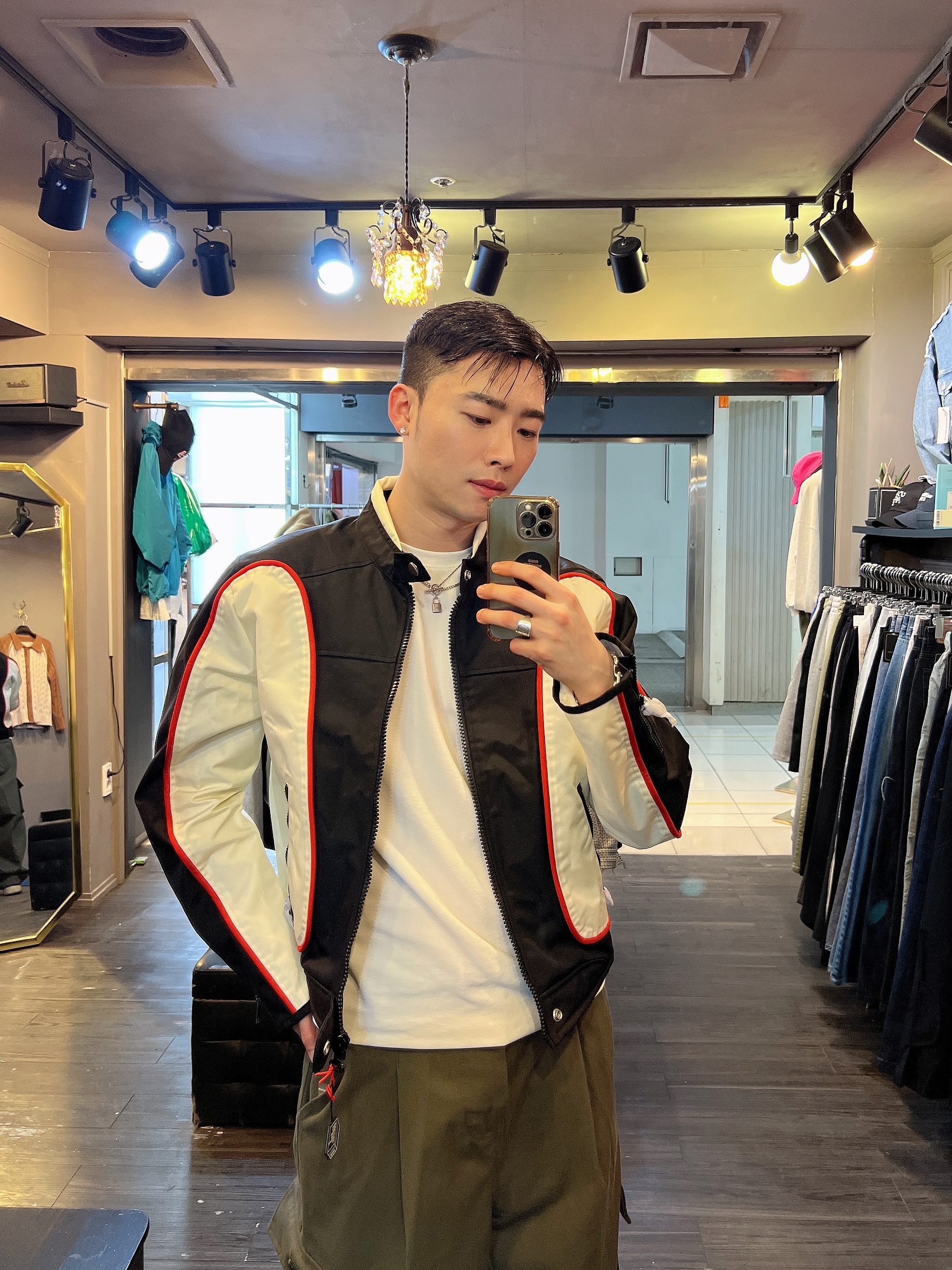 Diesel J-Blink Biker Jacket in Colour-Block Nylon Black White 착용 스타일 - 2