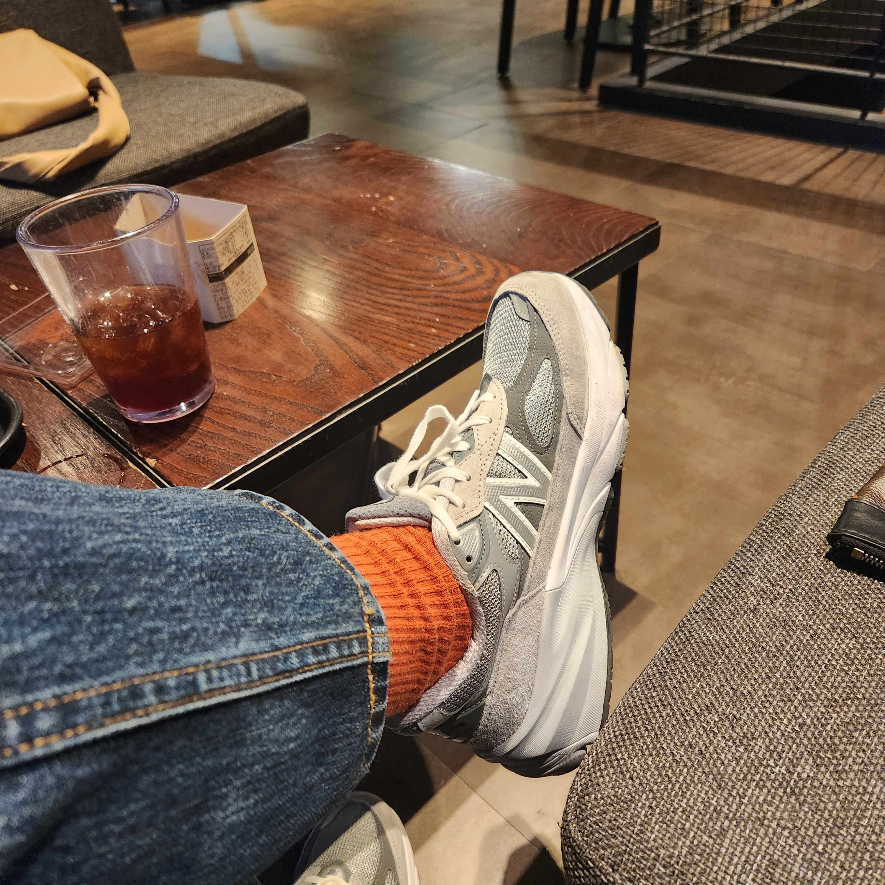 New Balance 990v6 Made in USA Grey - D Standard 착용 스타일