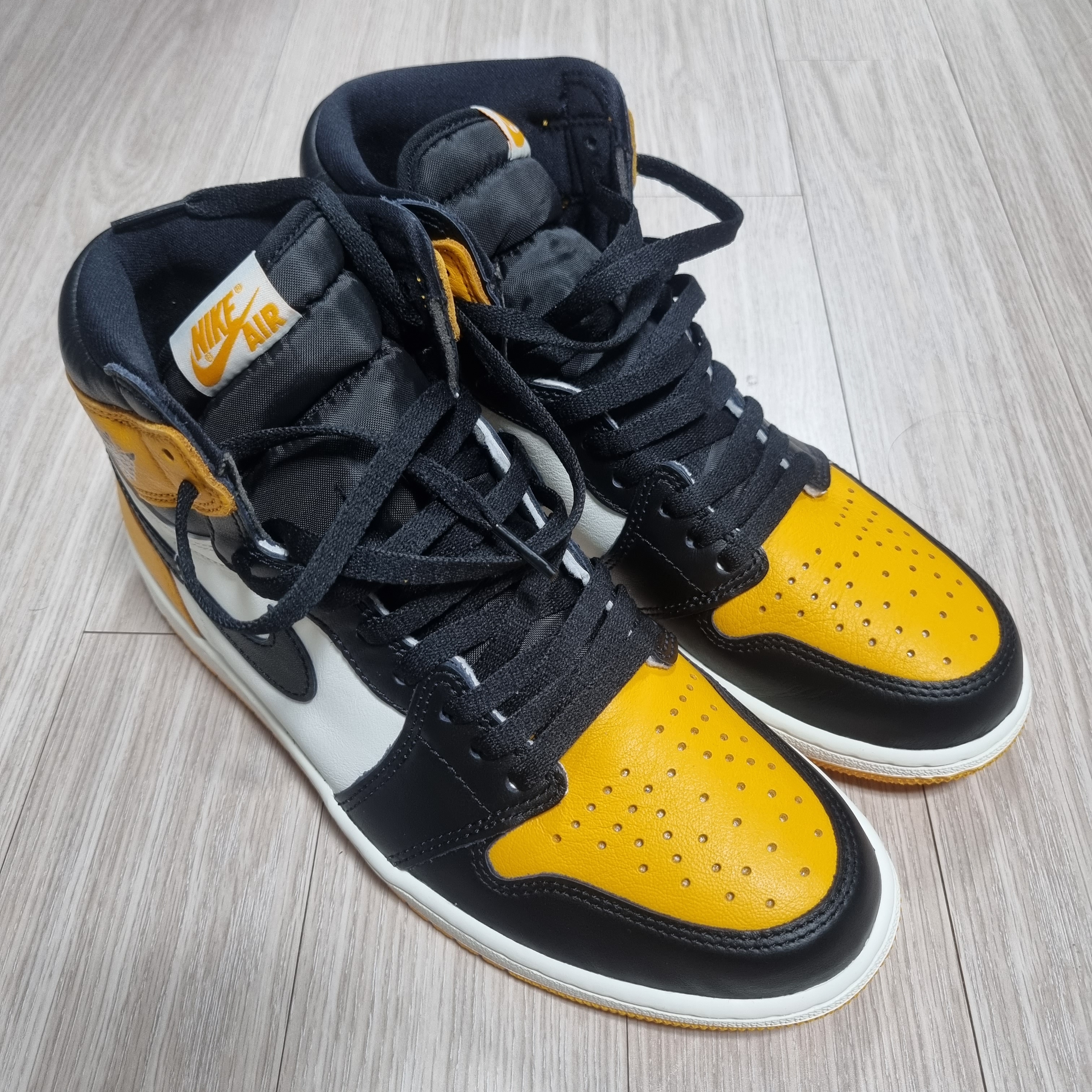 Jordan 1 Retro High OG Taxi 착용 스타일