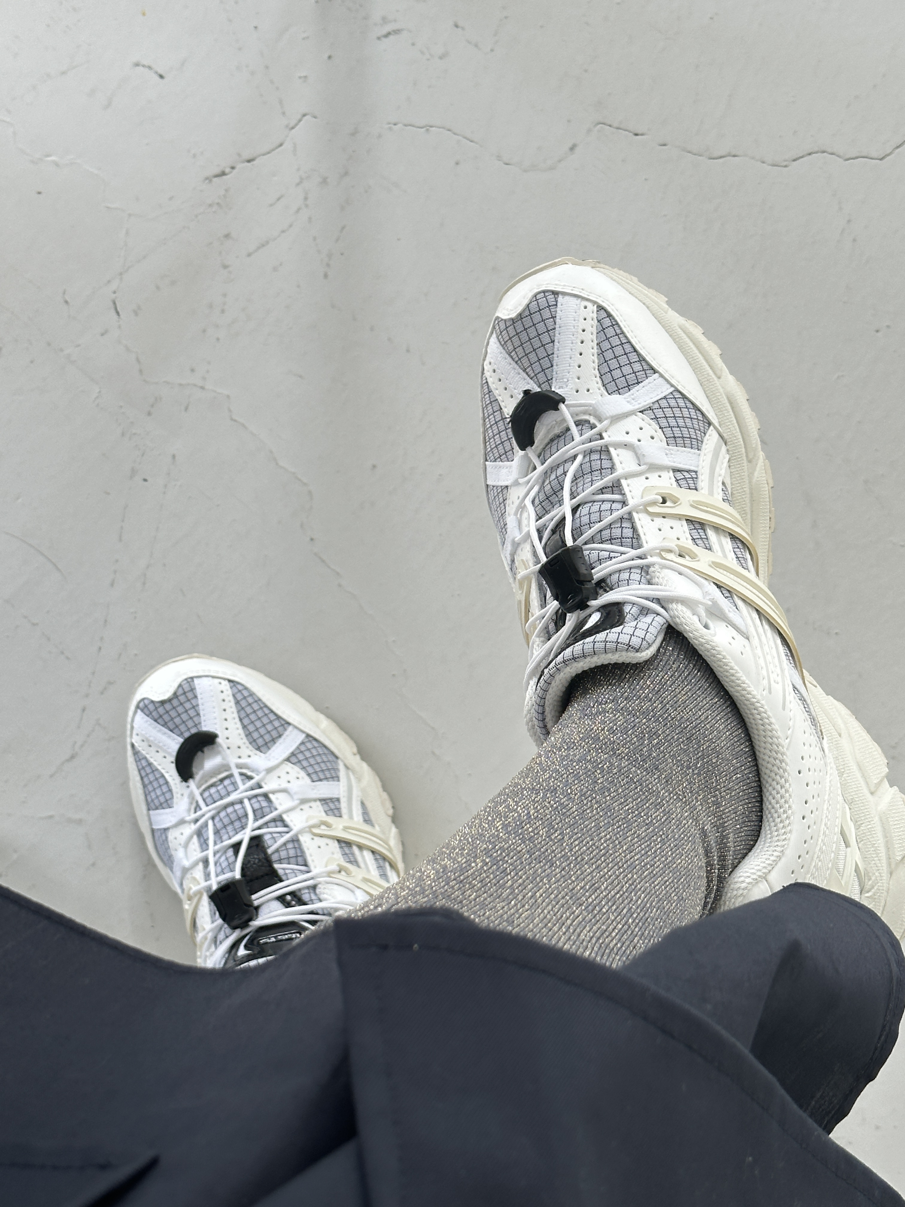 (W) Asics x Matin Kim Gel-Sonoma 15-50 Glacier Grey White 착용 스타일 - 3