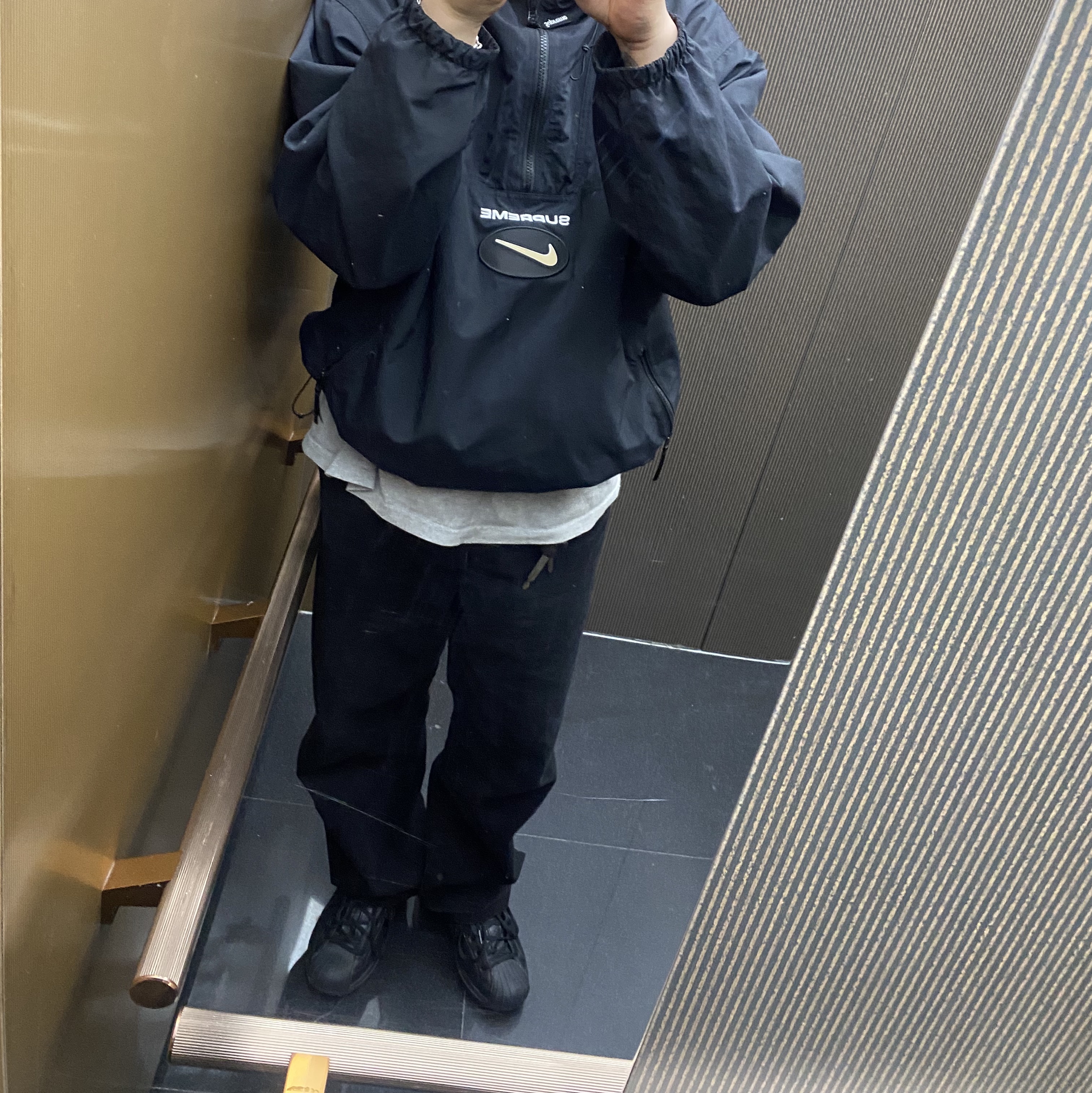 Supreme x Nike Jewel Reversible Ripstop Anorak Black - 20FW, Adidas Pro Model 424 Black 착용 스타일