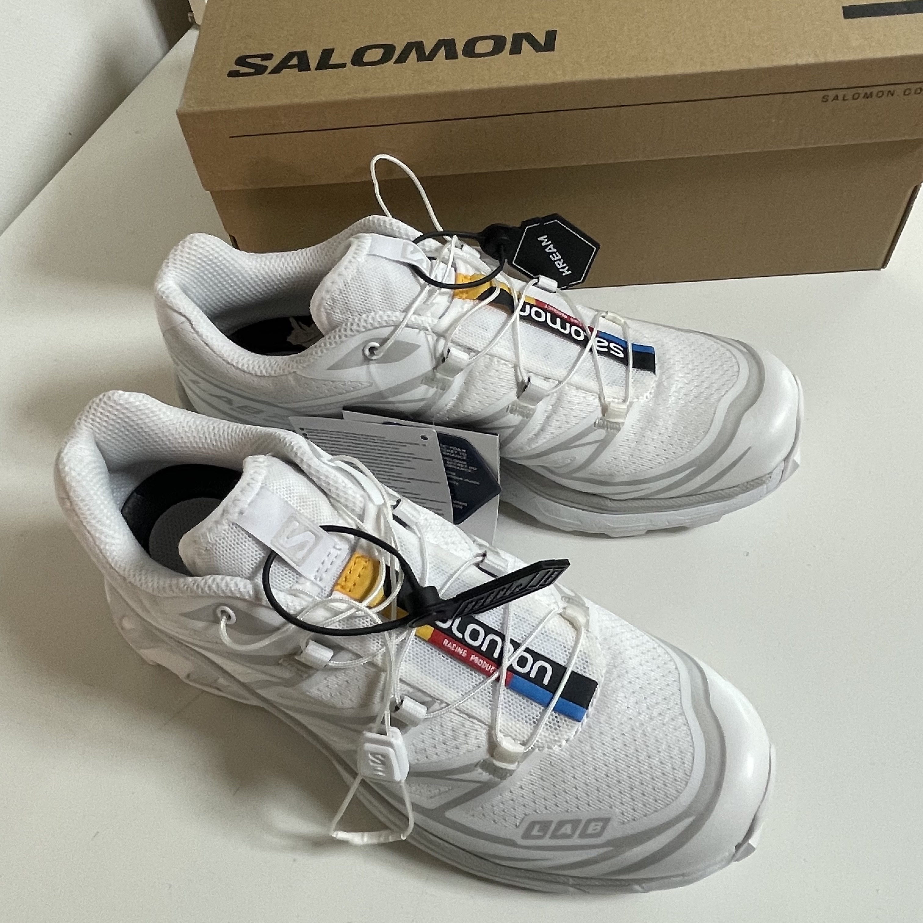 Salomon XT-6 ADV White 착용 스타일