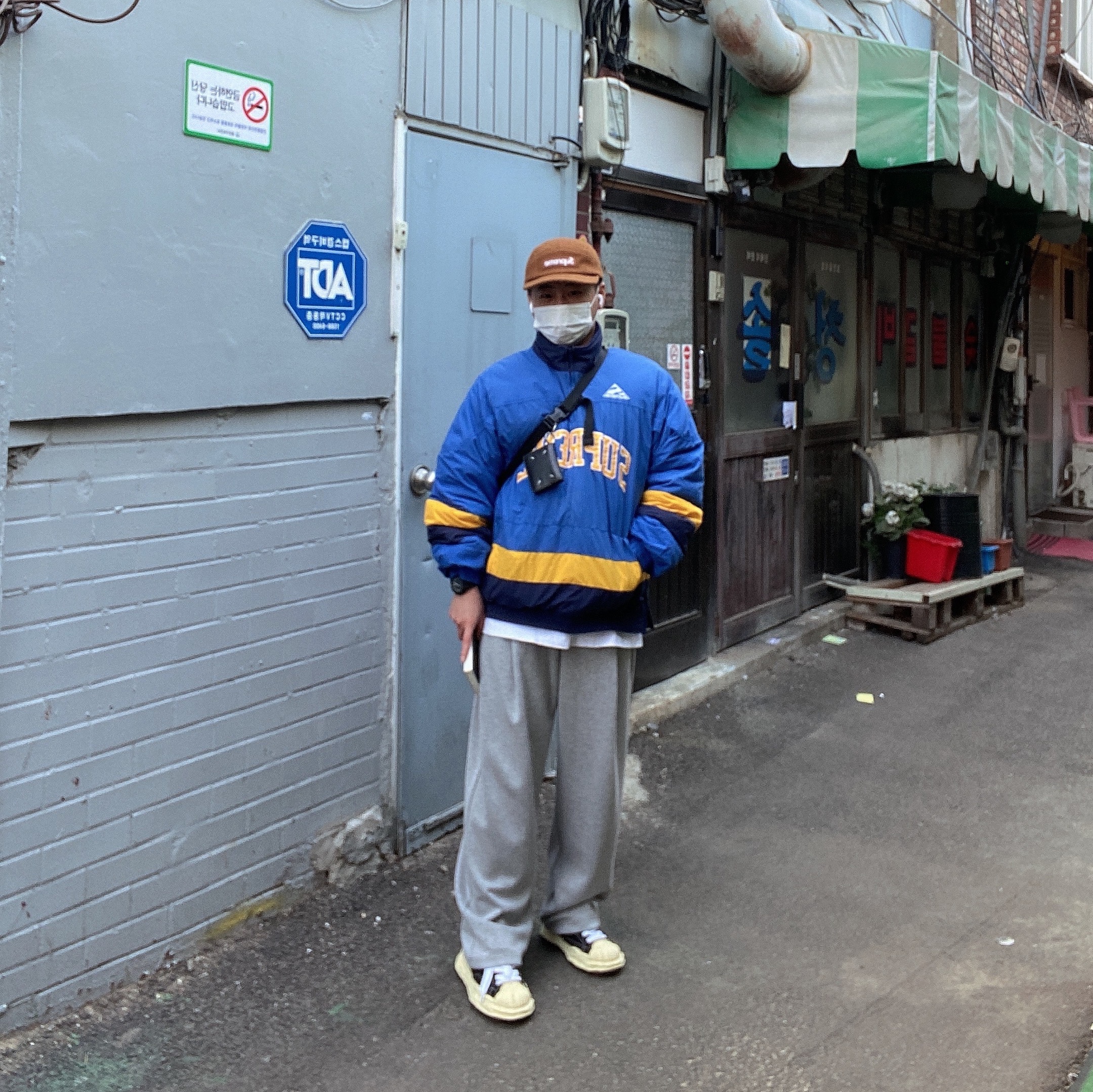Maison Mihara Yasuhiro Blakey VL OG Sole Canvas Low-top Sneakers Black 착용 스타일