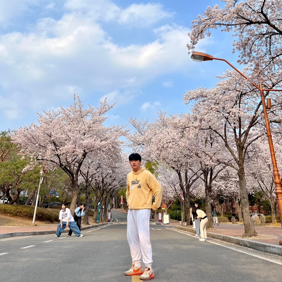 Nike x Sacai x Clot LDWaffle Orange Blaze 착용 스타일