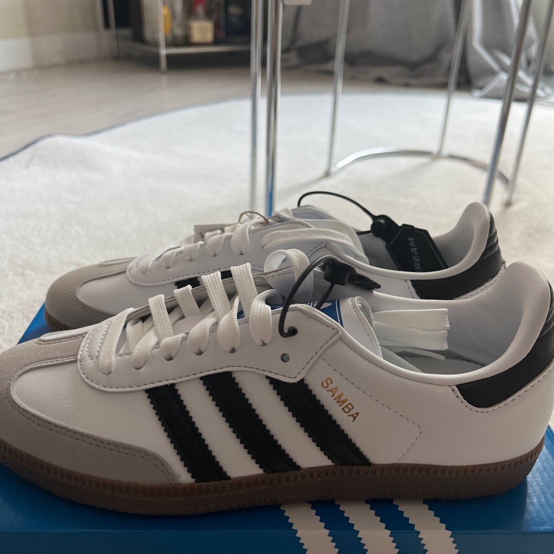 Adidas Samba Vegan White Black 착용 스타일 - 1