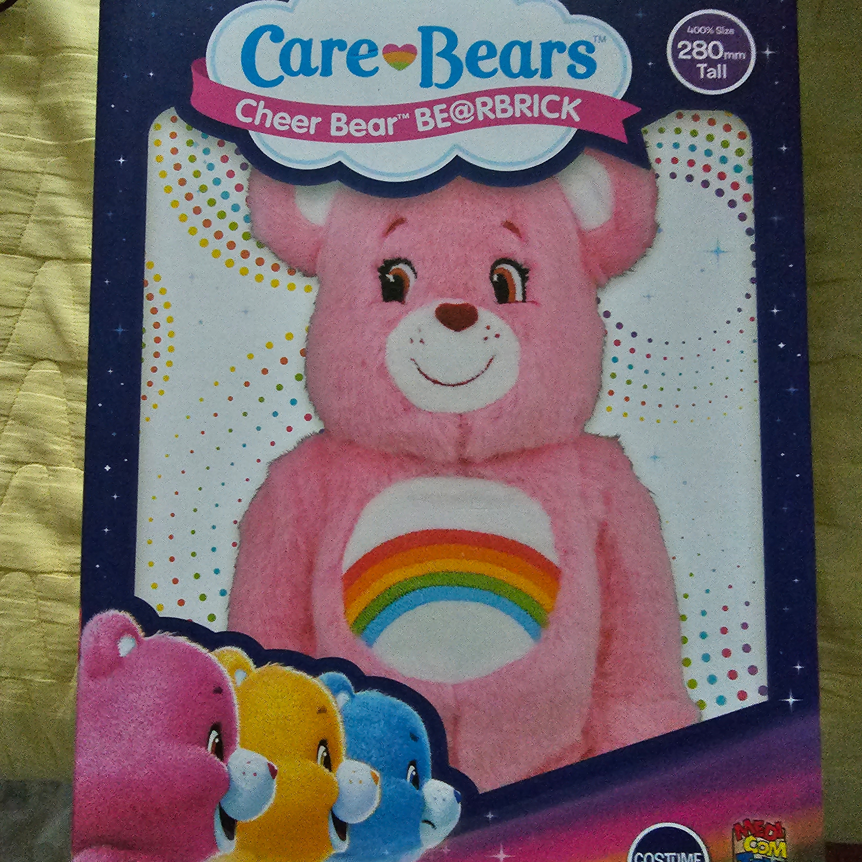 Bearbrick Care Bears Cheer Bear Costume Ver. 400% 착용 스타일
