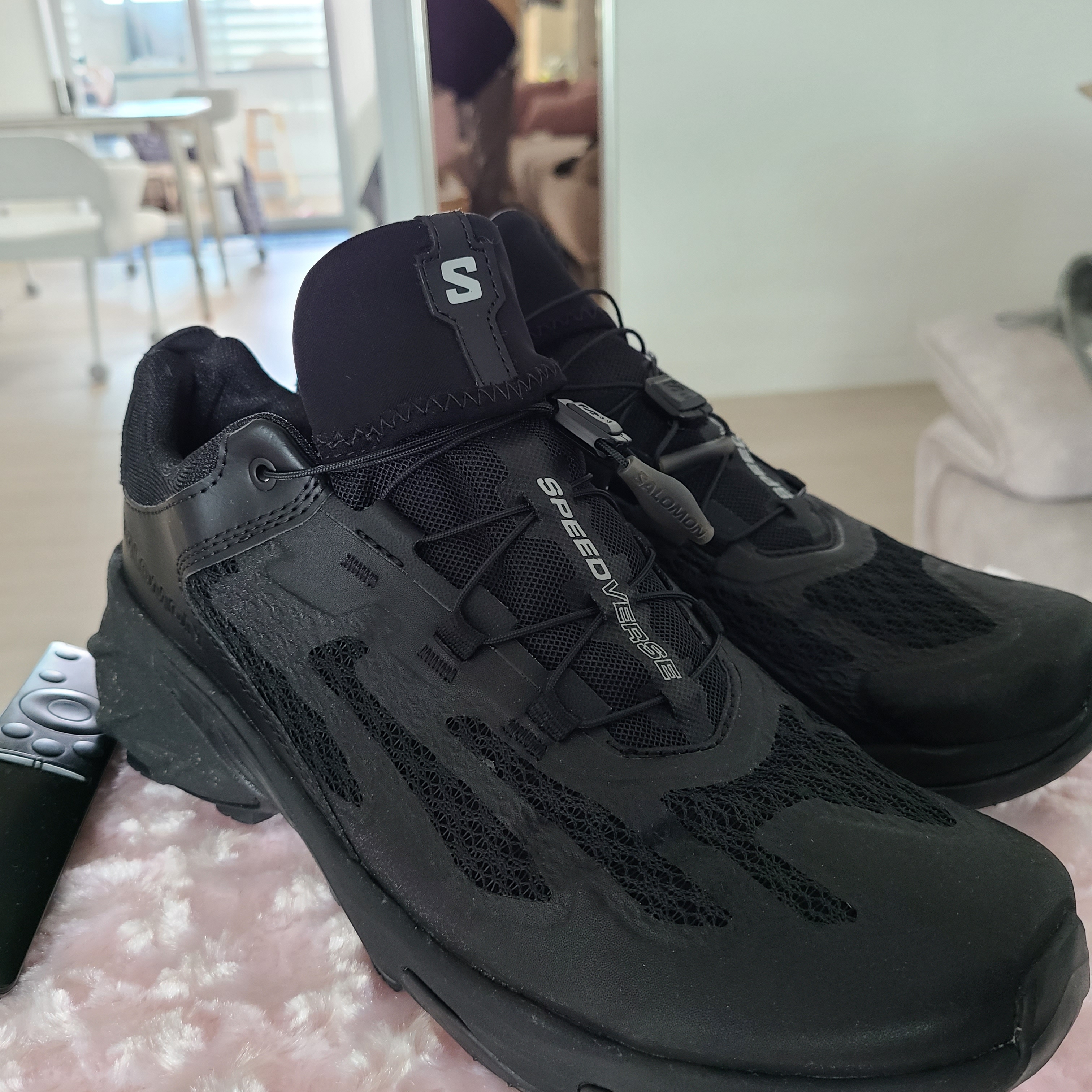 Salomon Speedverse PRG Black Alloy Black 착용 스타일 - 3