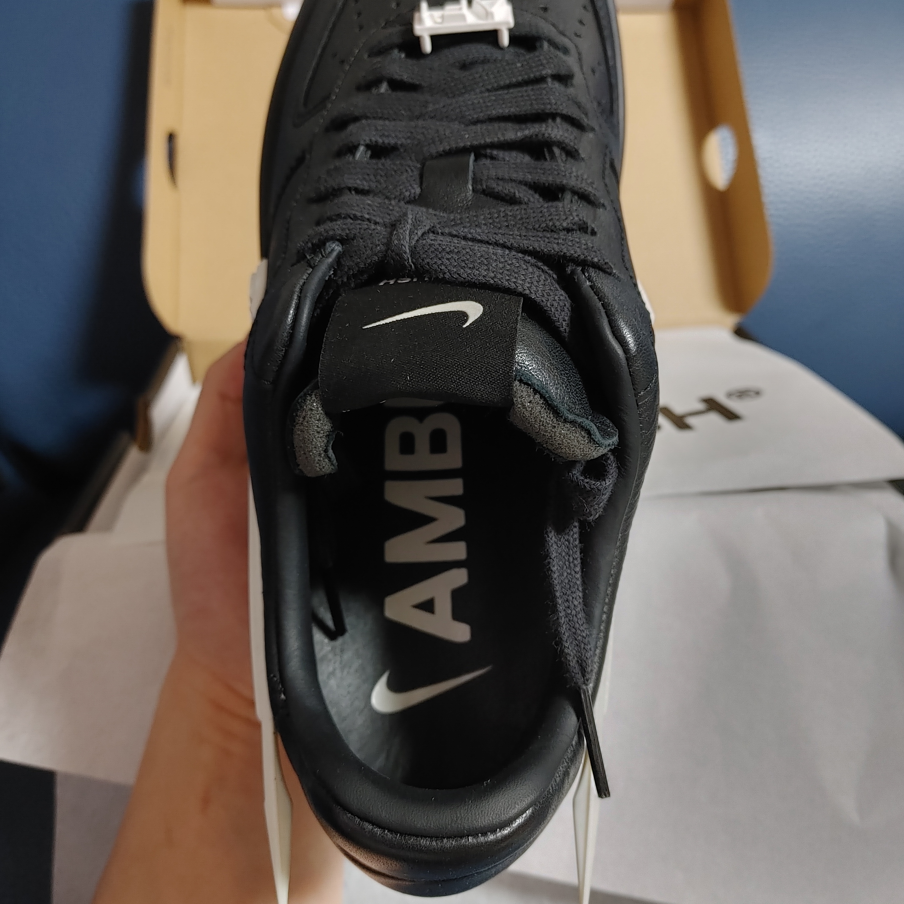 Nike x Ambush Air Force 1 Low SP Black 착용 스타일 - 3