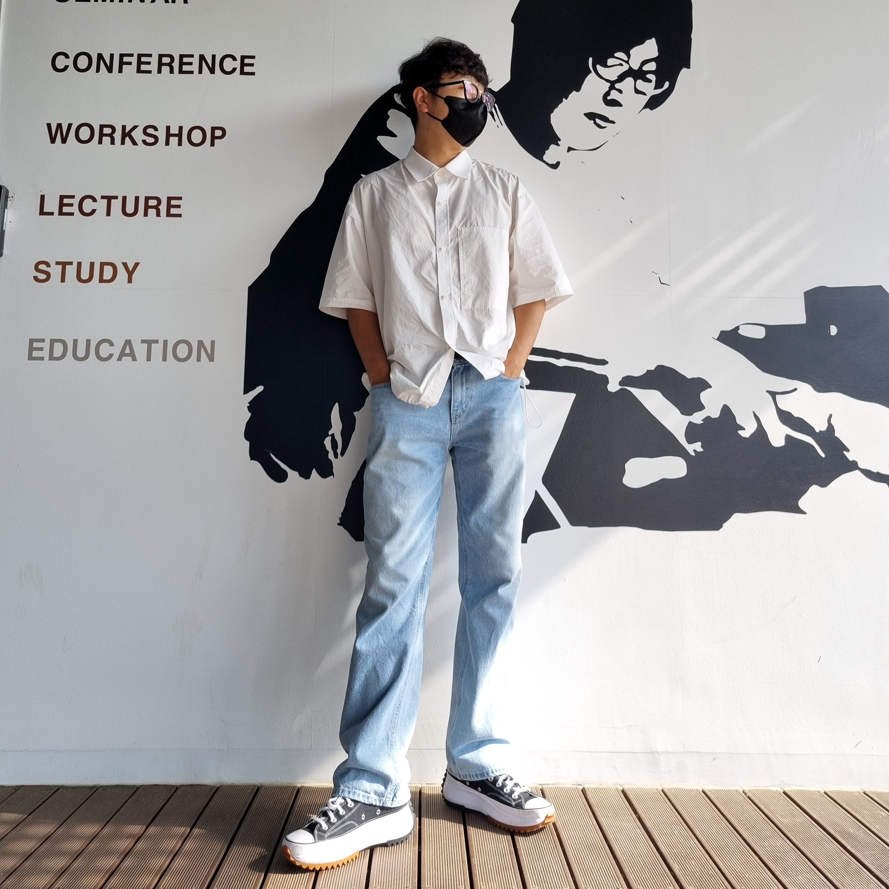Converse Run Star Hike Hi Black White Gum 착용 스타일 - 4