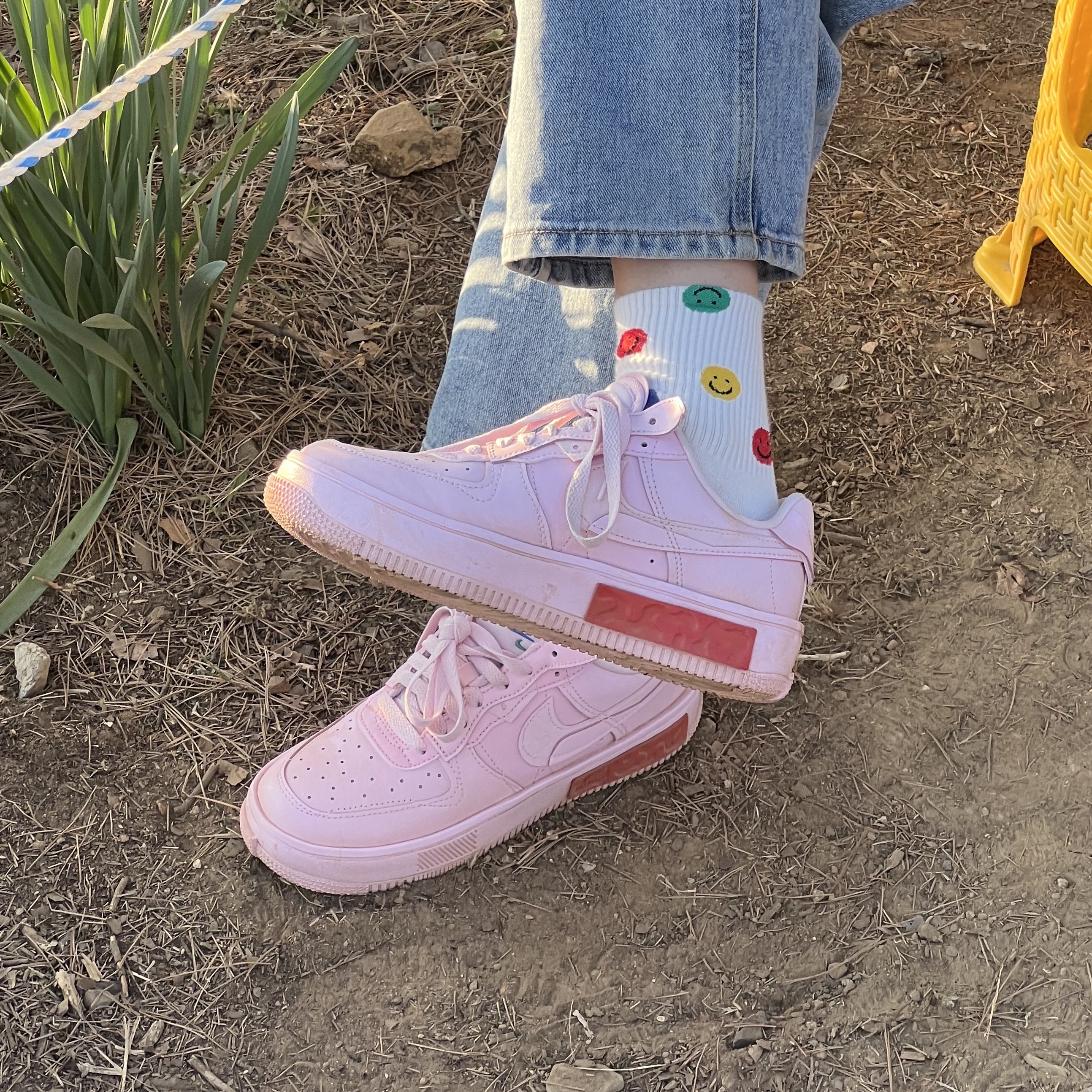 (W) Nike Air Force 1 Fontanka Pink Foam 착용 스타일 - 2