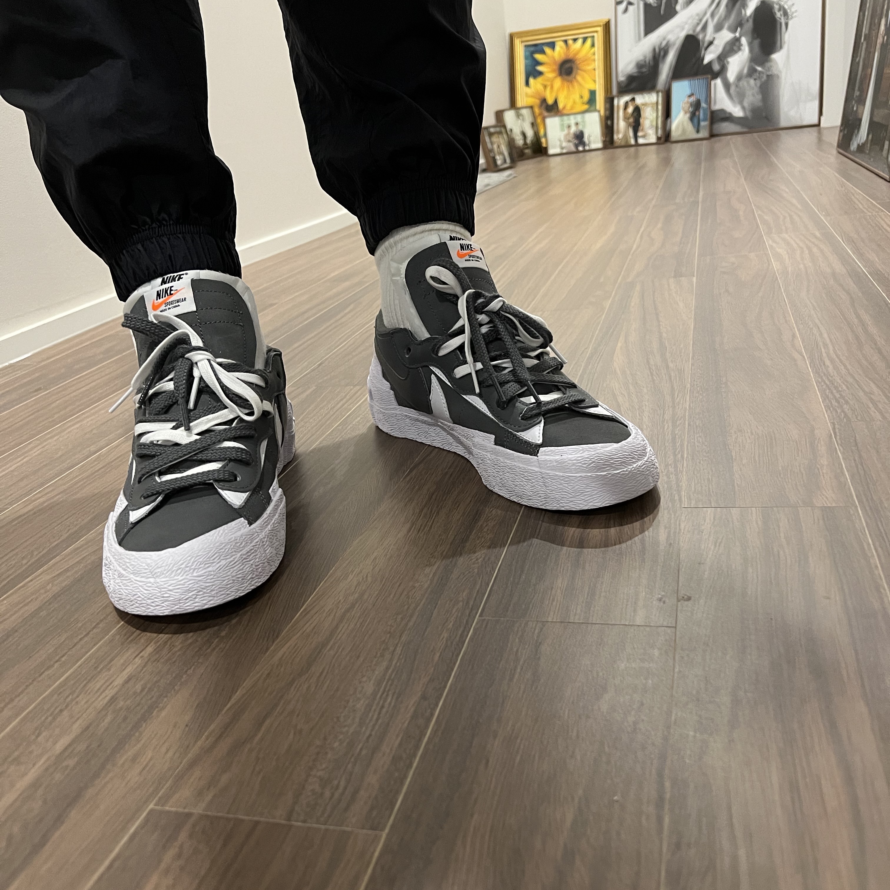 Nike x Sacai Blazer Low Iron Grey 착용 스타일 - 1
