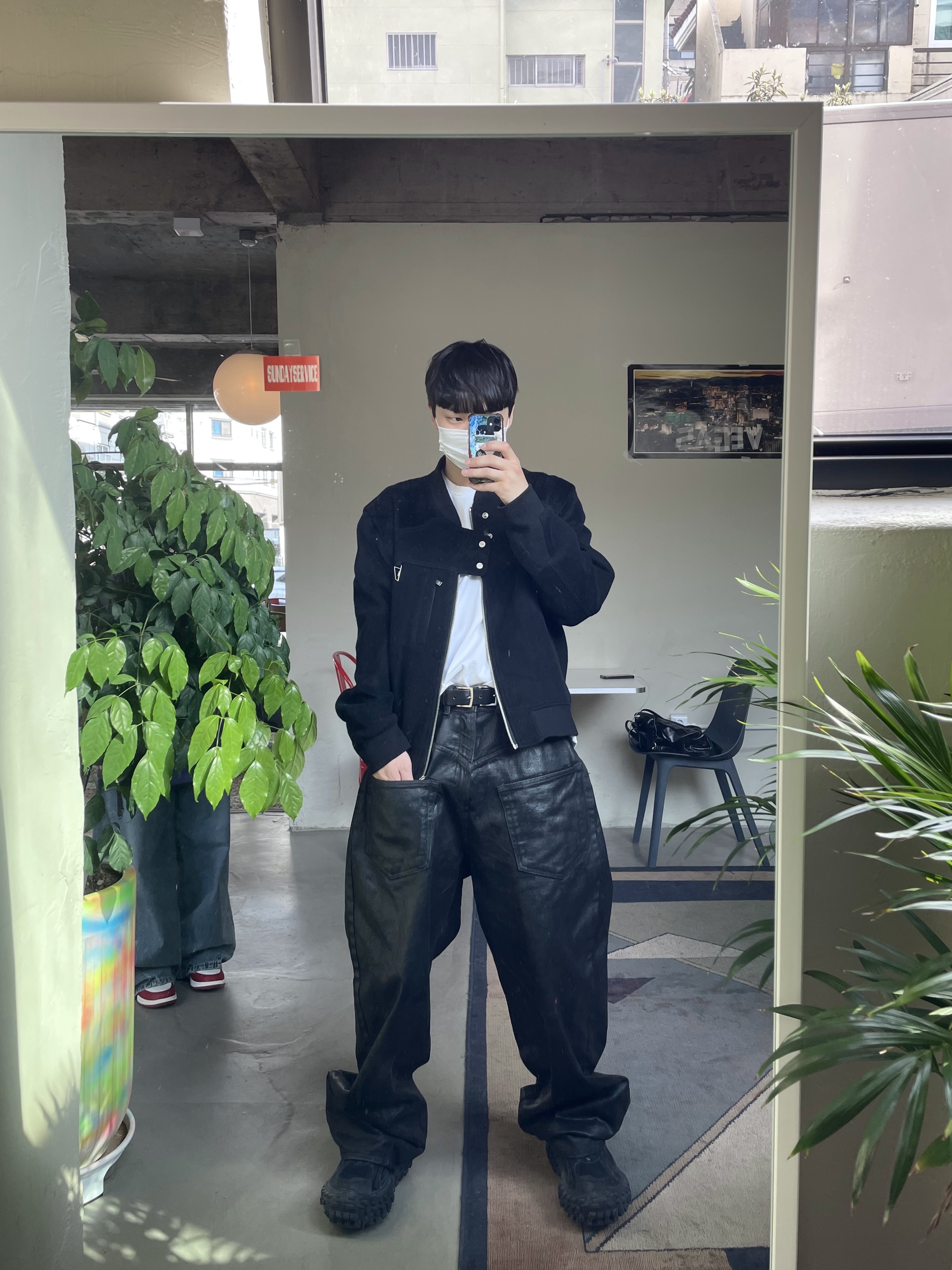Undermycar Gaudin Alpaca Shoulder Wool Blouson Moonless Night - 22SS, Project G/R Coated Backward Denim Pants Black 착용 스타일 - 2