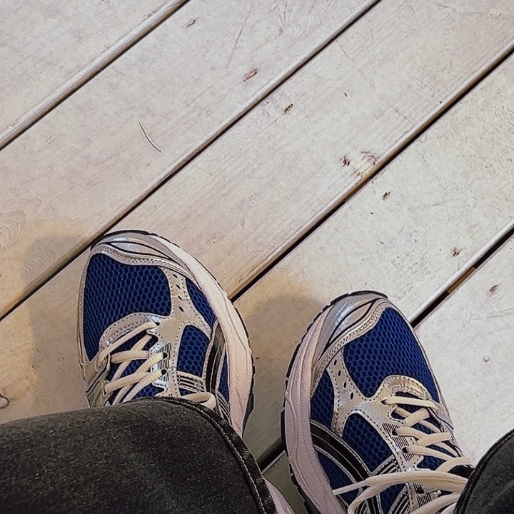 Asics Gel-Kayano 14 Monaco Blue Black 착용 스타일