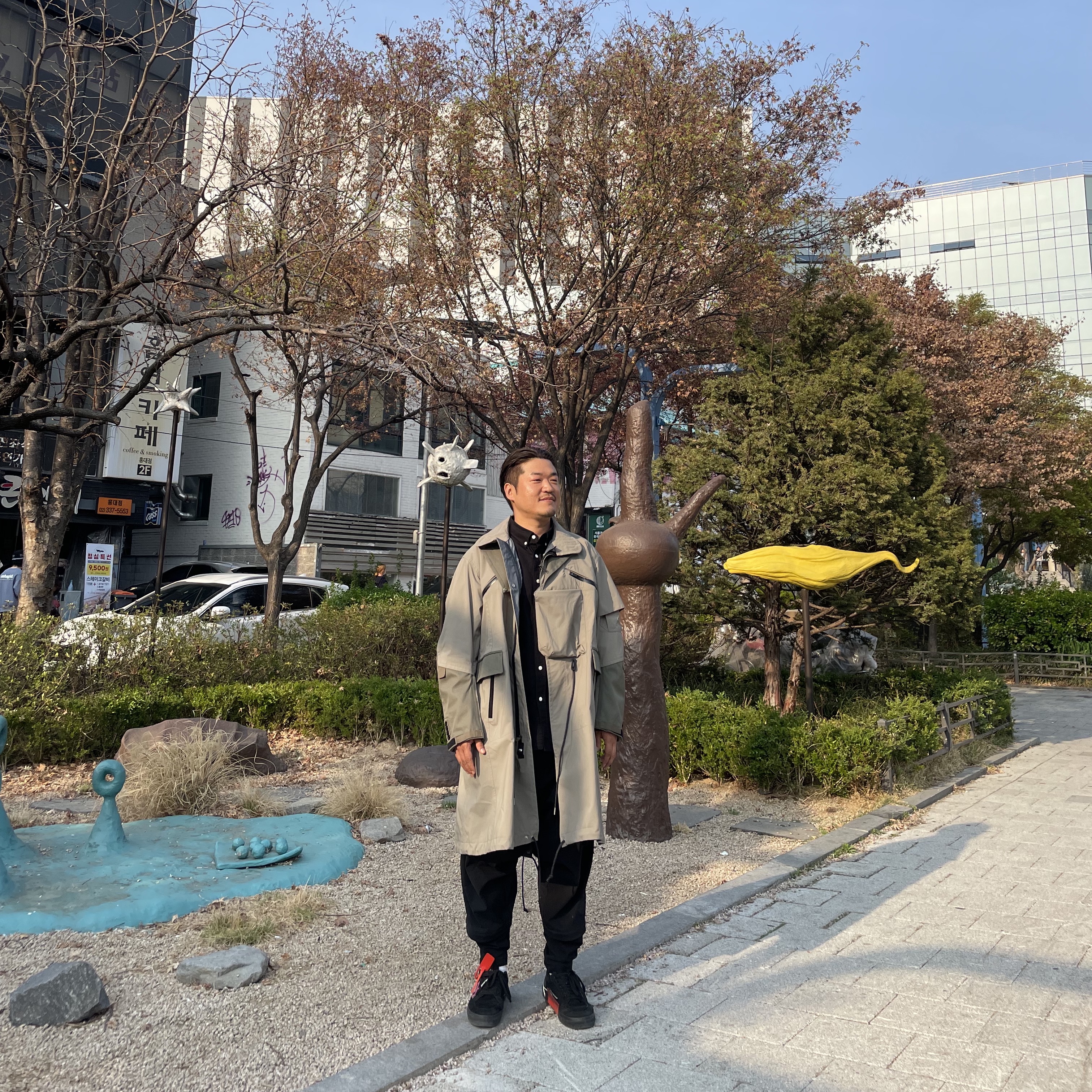 Sacai x Acronym Trench Coat Khaki 착용 스타일 - 1