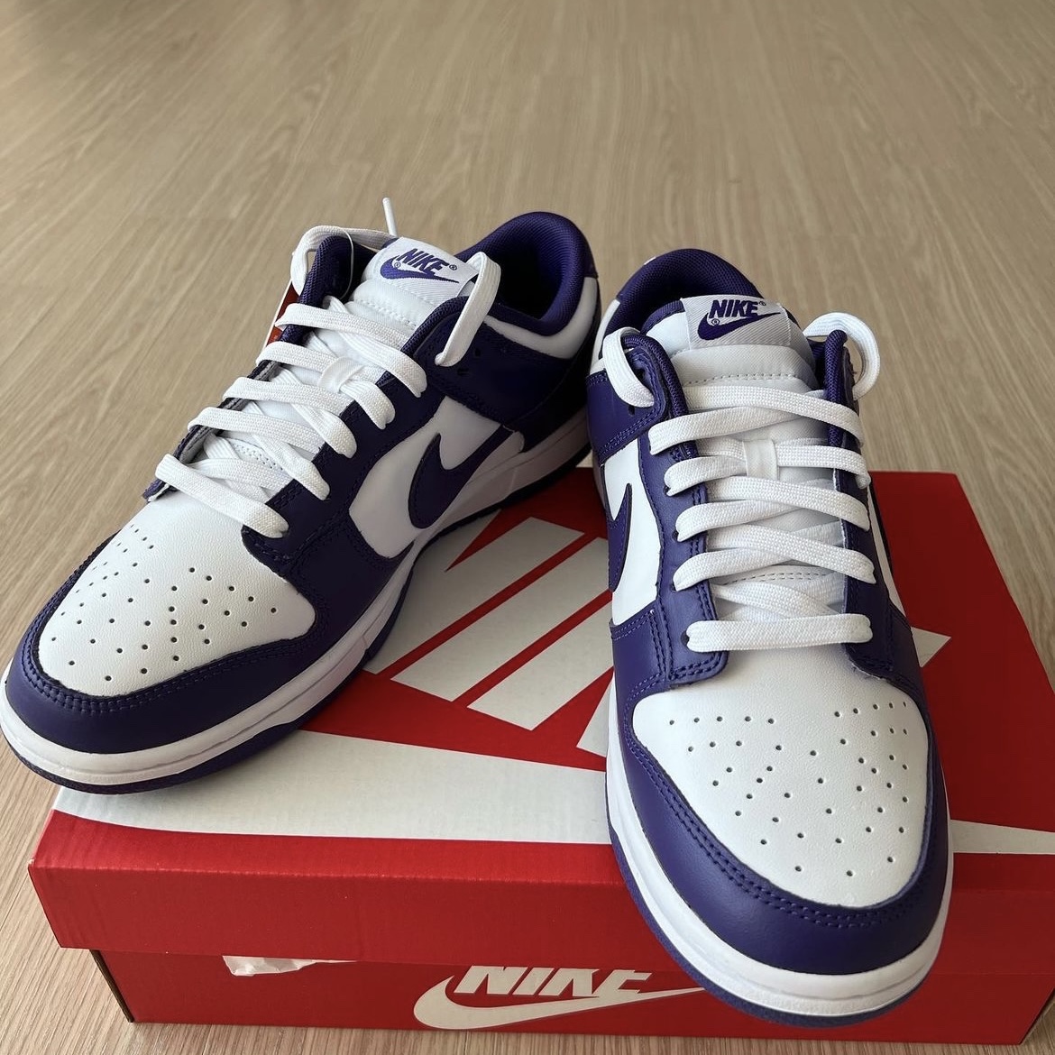 Nike Dunk Low Retro Championship Court Purple 착용 스타일