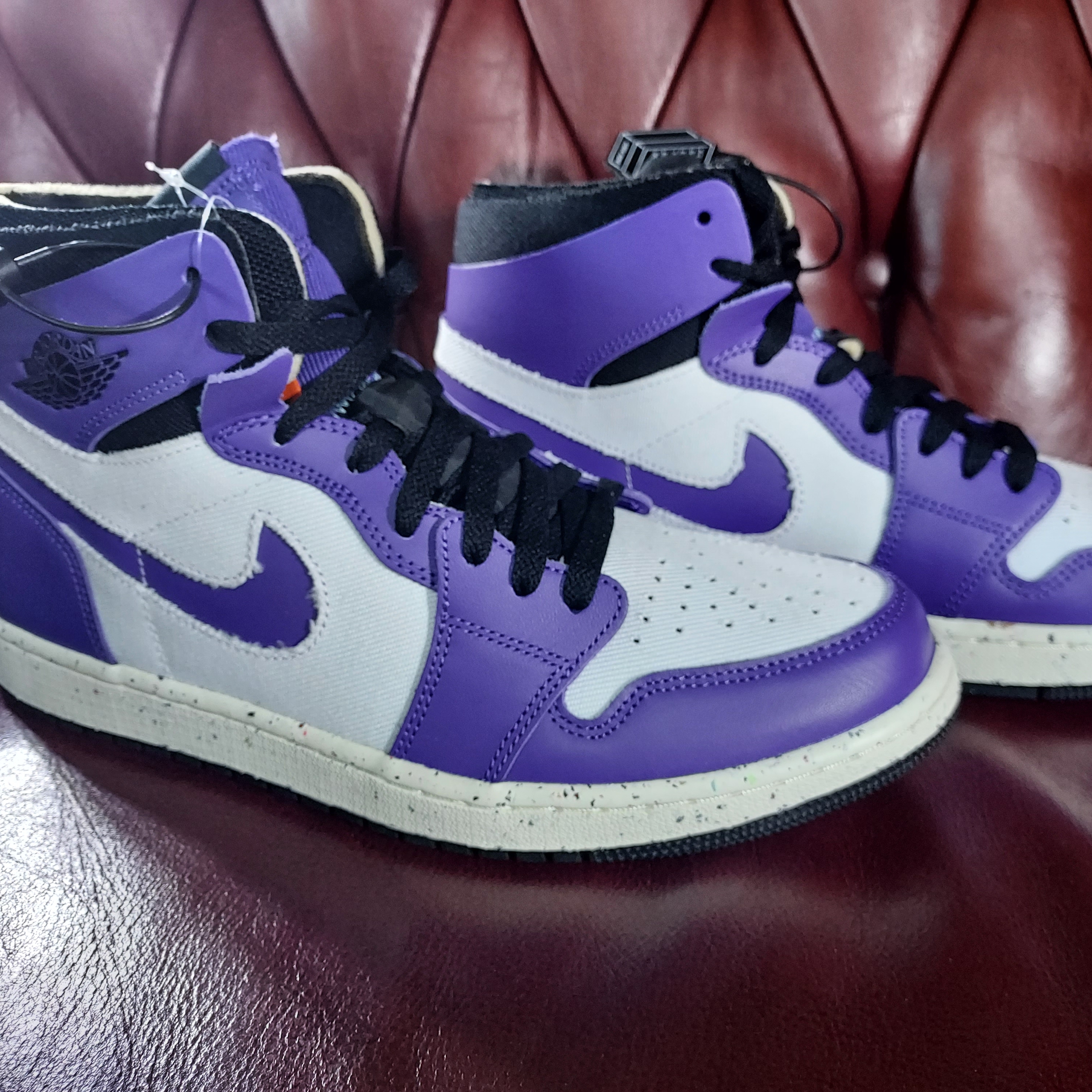Jordan 1 Zoom Air CMFT Dark Iris 착용 스타일 - 3