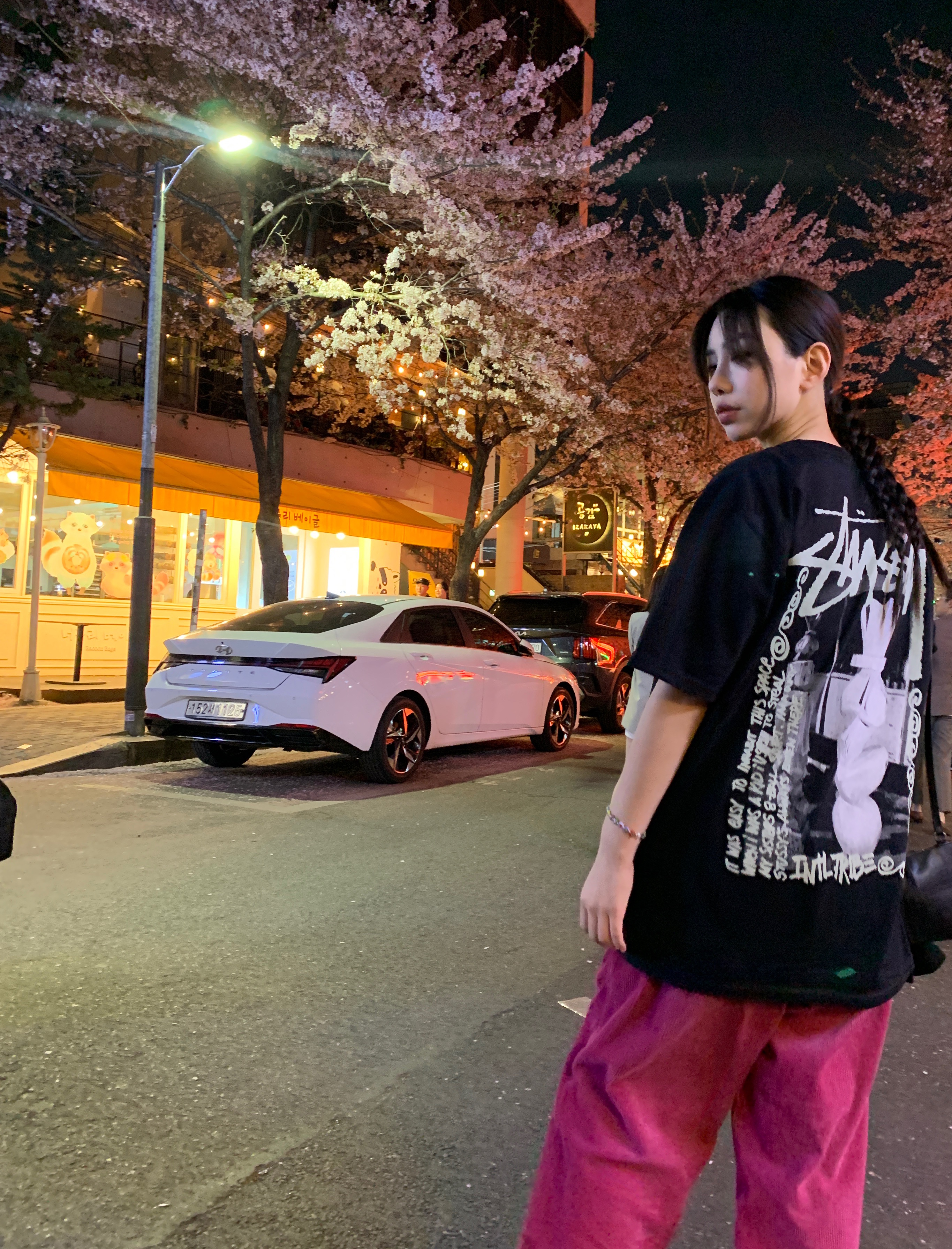Stussy Landin T-Shirt Black 착용 스타일 - 2