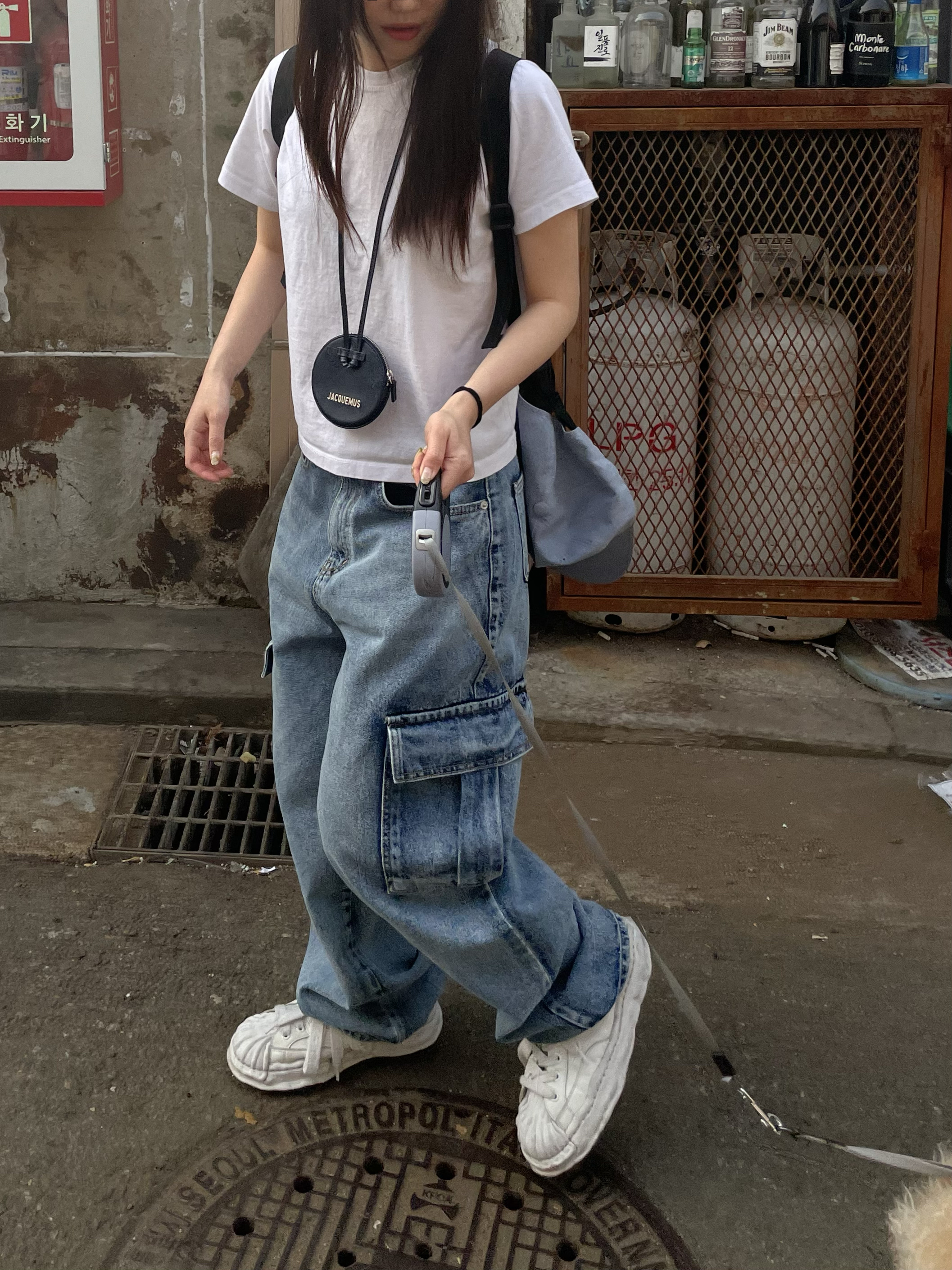 Maison Mihara Yasuhiro Blakey OG Sole Leather Low-top Sneakers White, Arc'teryx Index 15 Backpack Black 착용 스타일 - 2