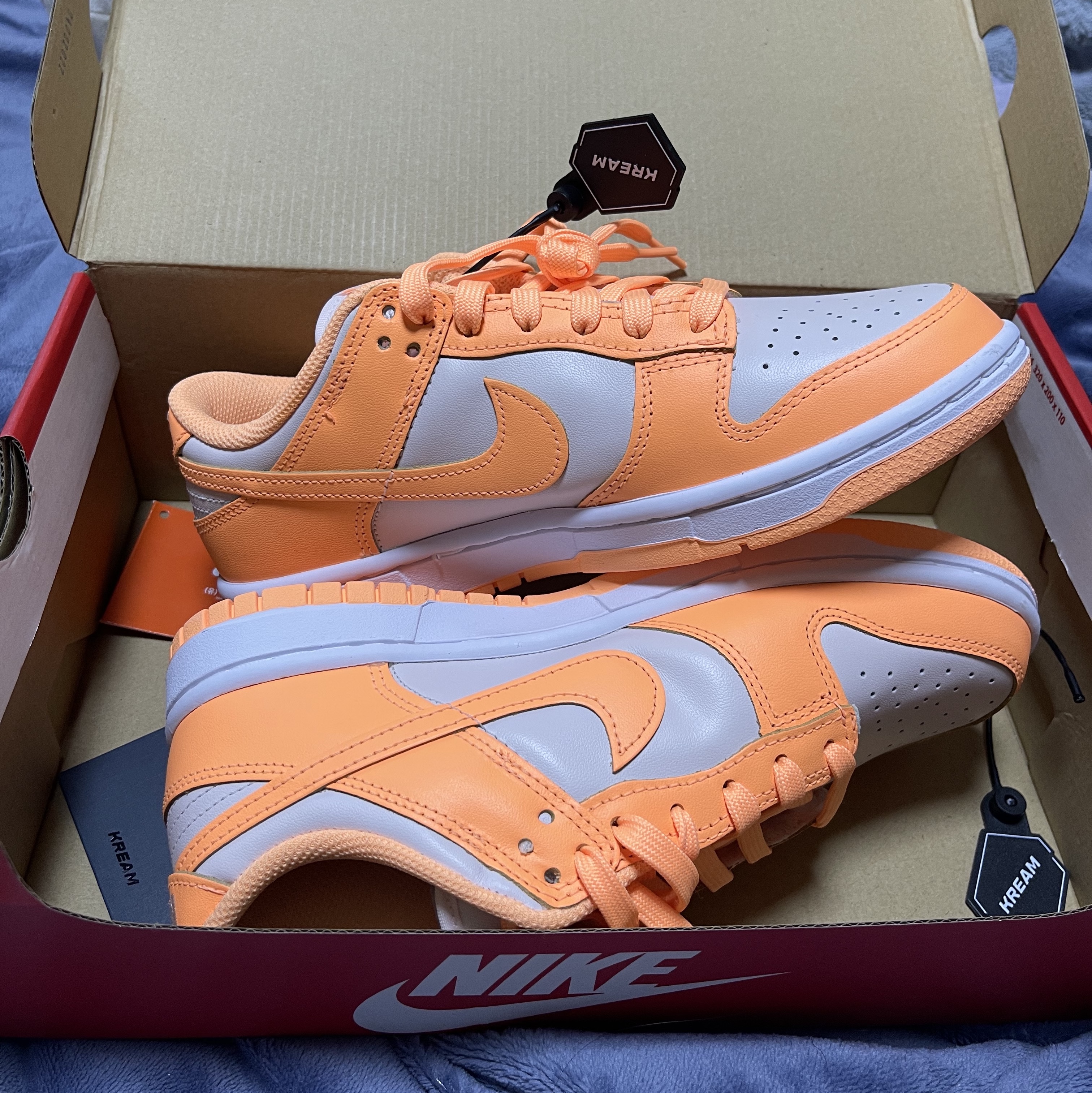 (W) Nike Dunk Low Peach Cream 착용 스타일