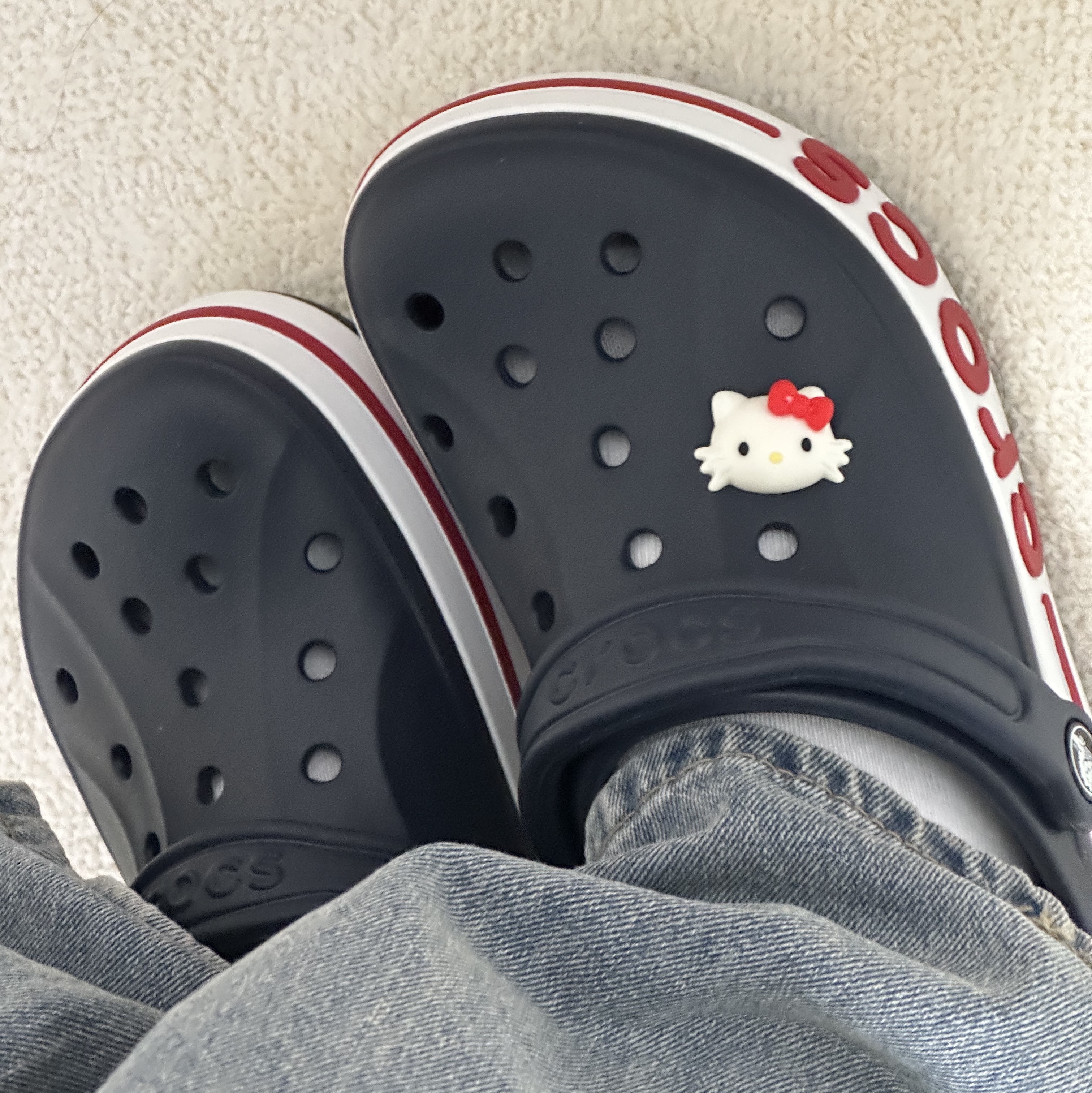 Crocs Bayaband Clog Navy Pepper 착용 스타일