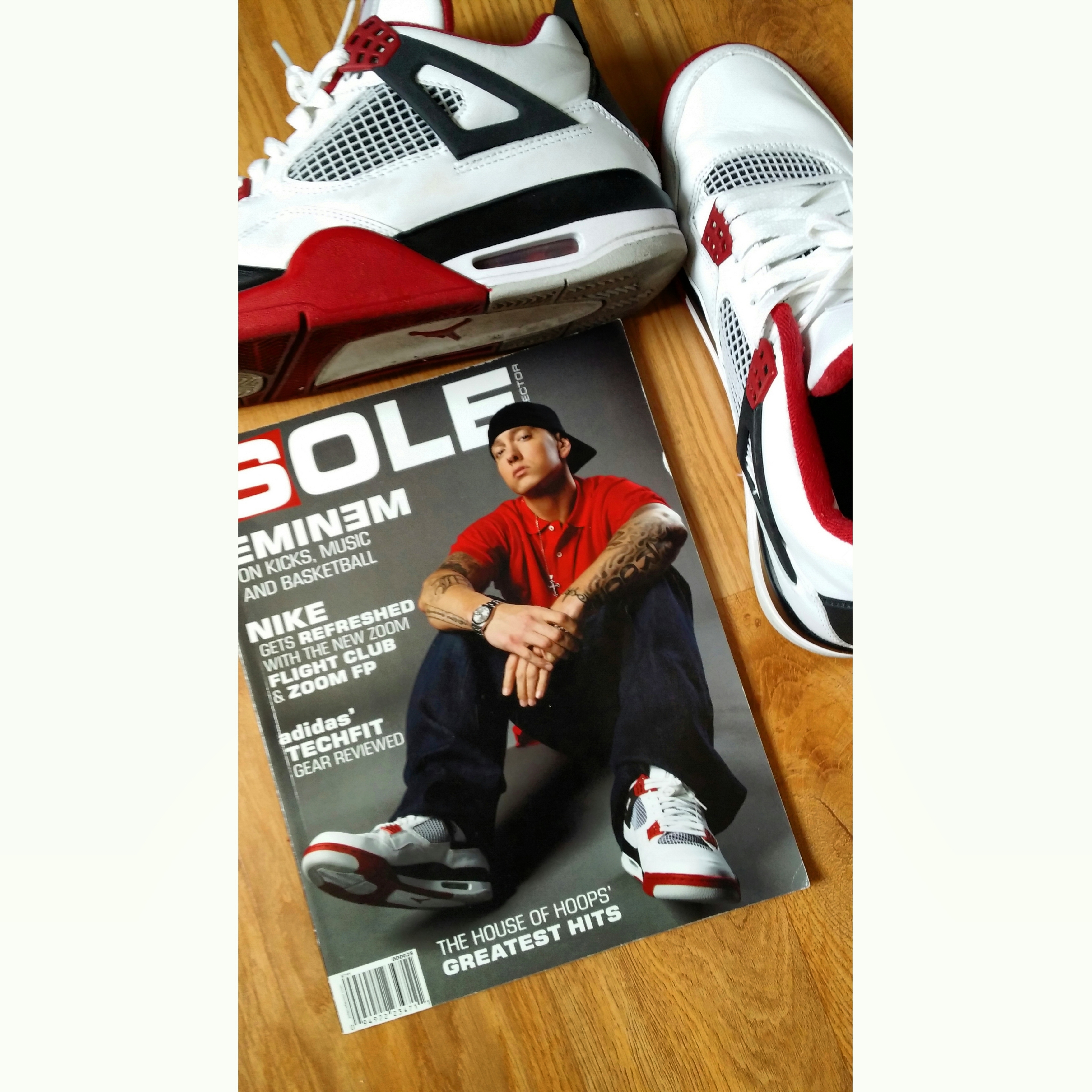 Jordan 4 Retro OG Fire Red 2020 착용 스타일 - 1