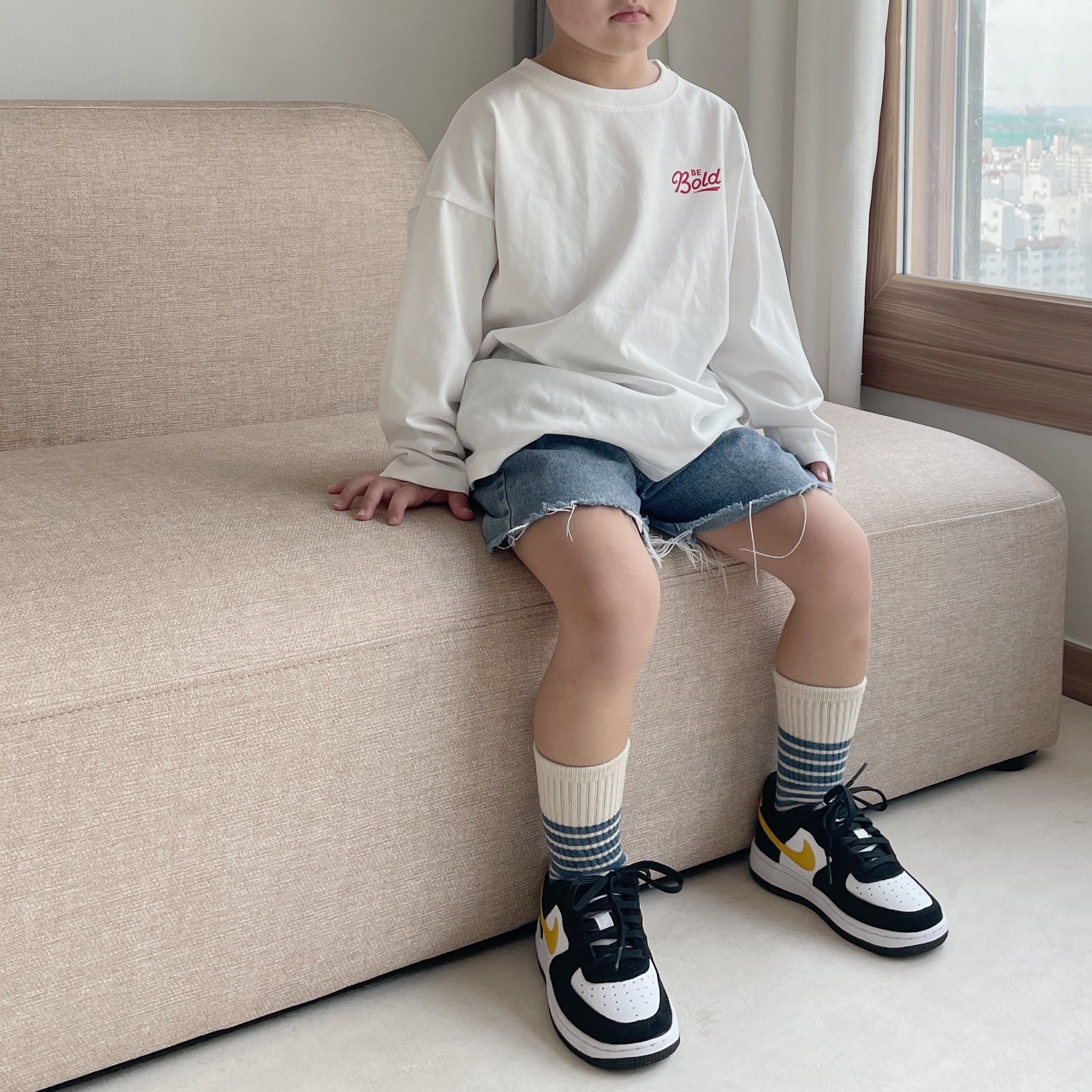 (PS) Nike Air Force 1 LV8 Athletic Club Black Dark Sulfur 착용 스타일