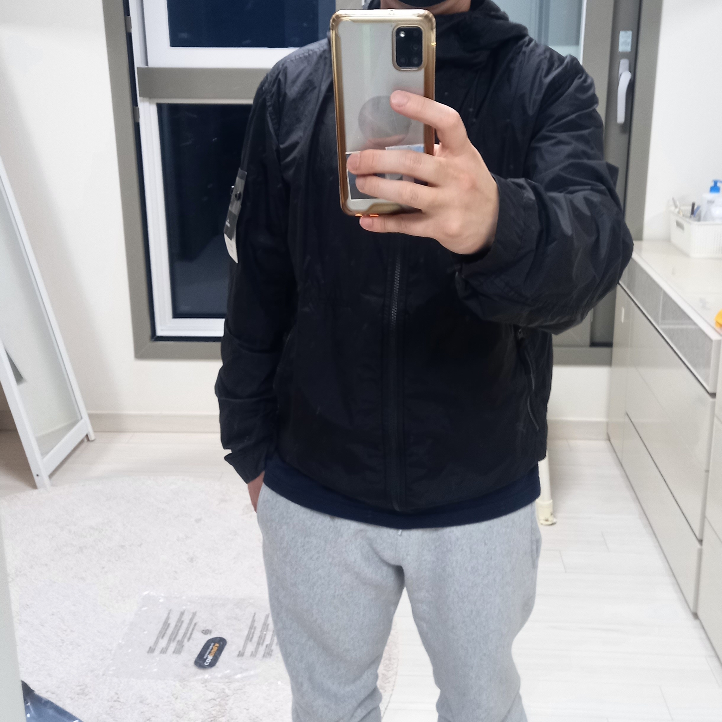 Stone Island 40522 Crinkle Reps Nylon Garment Dyed Hooded Jacket Black - 23SS, Supreme Cordura Ripstop S Logo 6-Panel Black - 23SS 착용 스타일 - 2