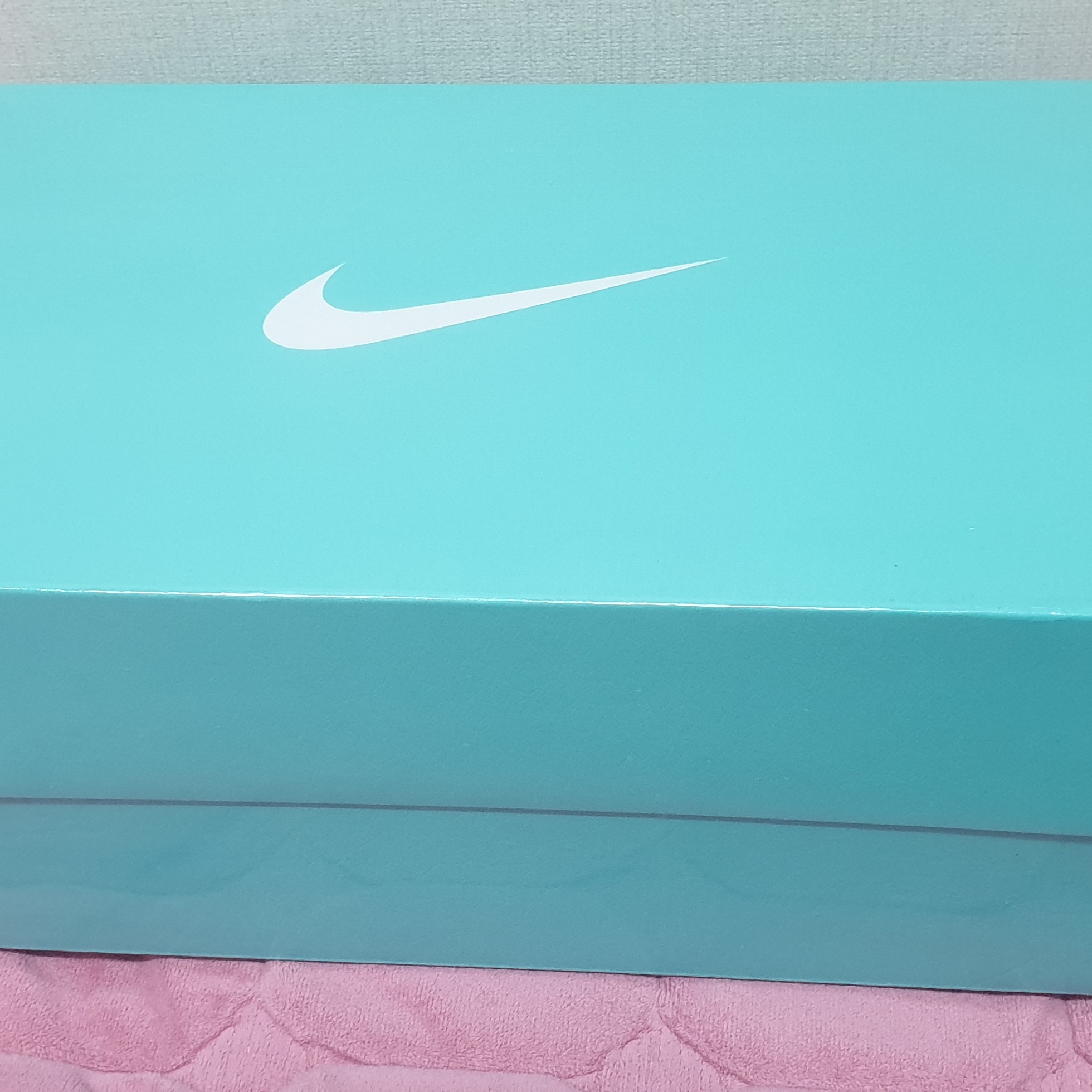 Nike x Tiffany & Co. Air Force 1 Low SP 1837 착용 스타일 - 3