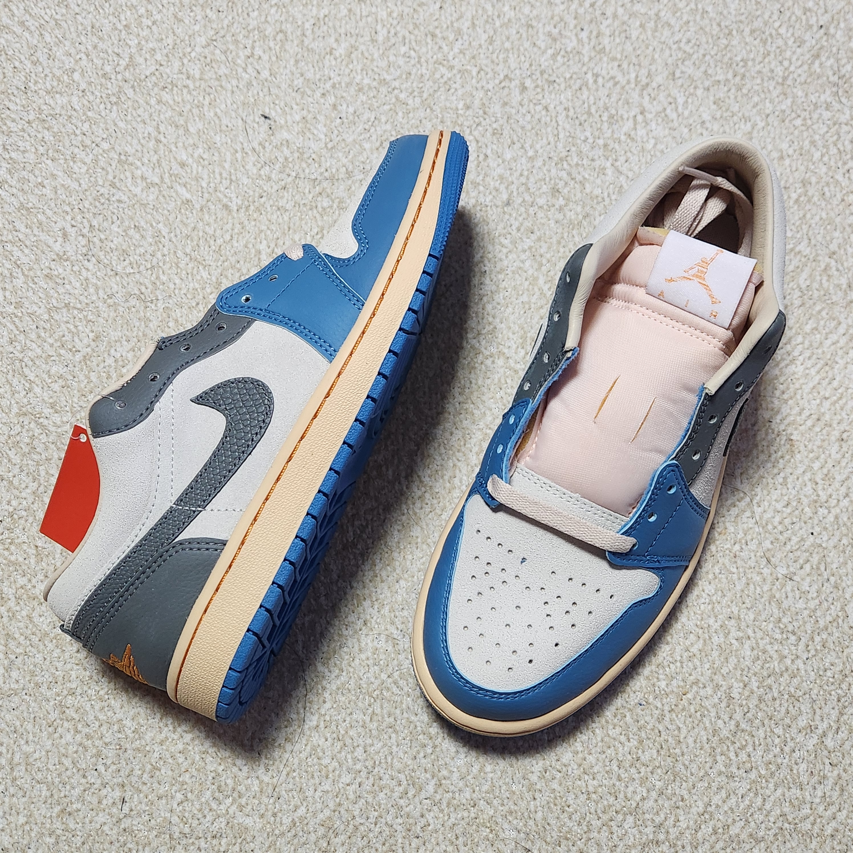 Jordan 1 Low SE Tokyo 96 착용 스타일 - 1