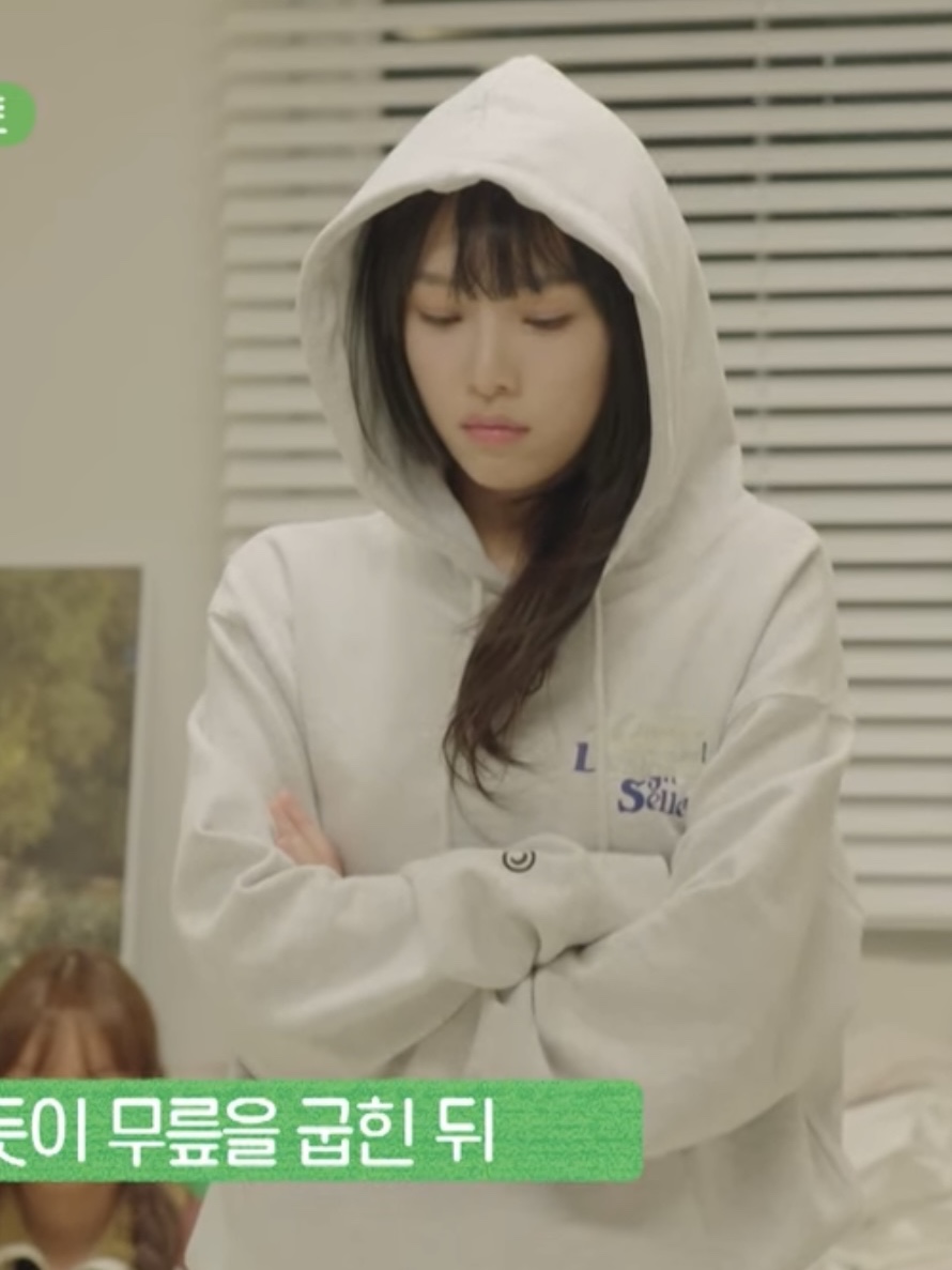 get shopping with me🛍️님의 스타일 - 1
