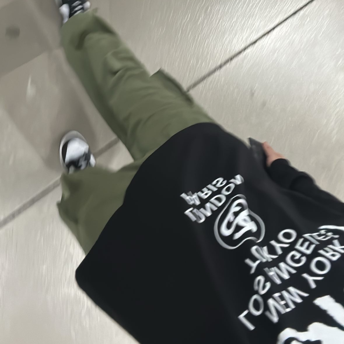 Stussy World Tour LS T-Shirt Black, Nike Dunk Low Retro Black 착용 스타일