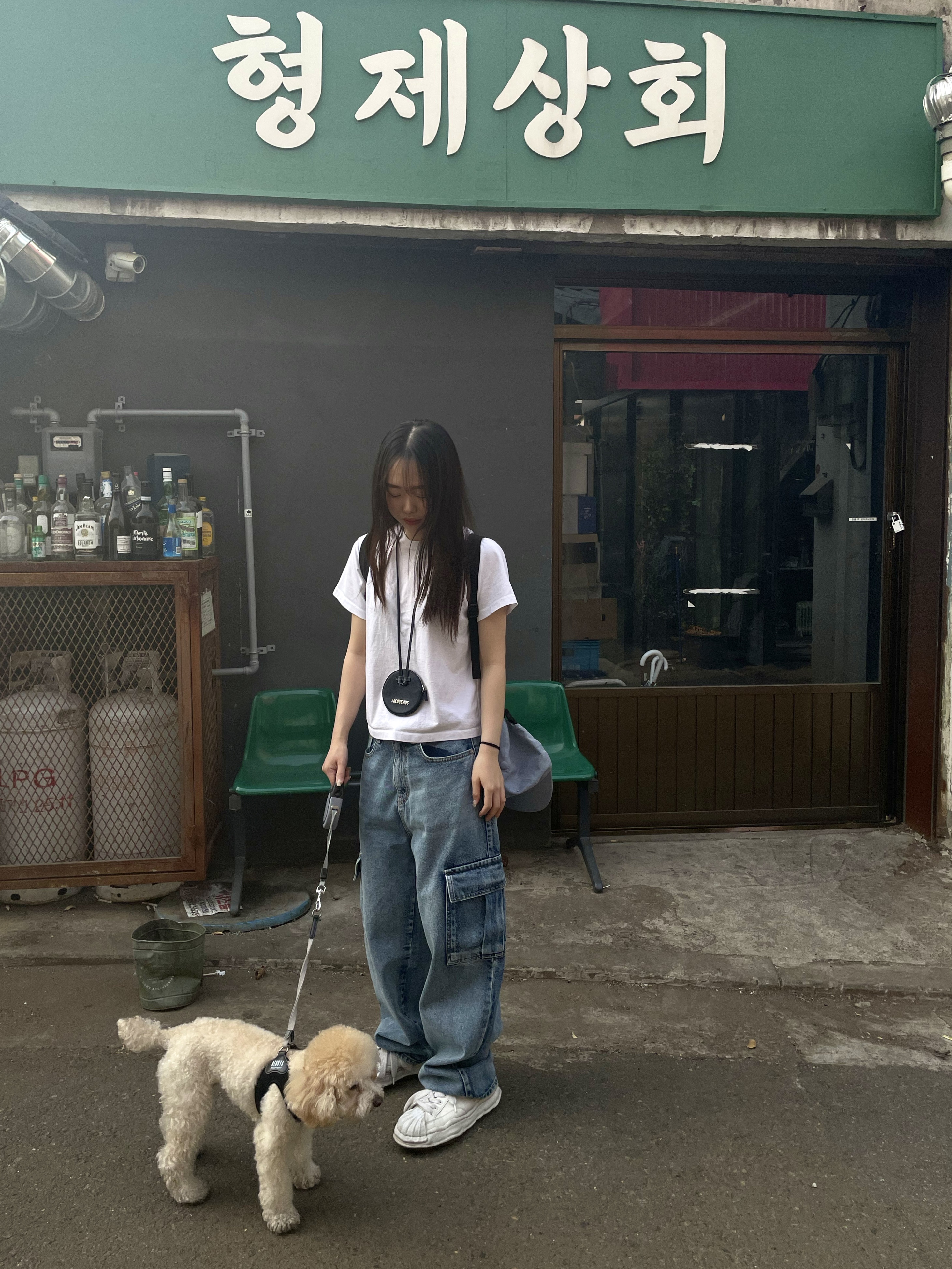 Maison Mihara Yasuhiro Blakey OG Sole Leather Low-top Sneakers White, Arc'teryx Index 15 Backpack Black 착용 스타일 - 3