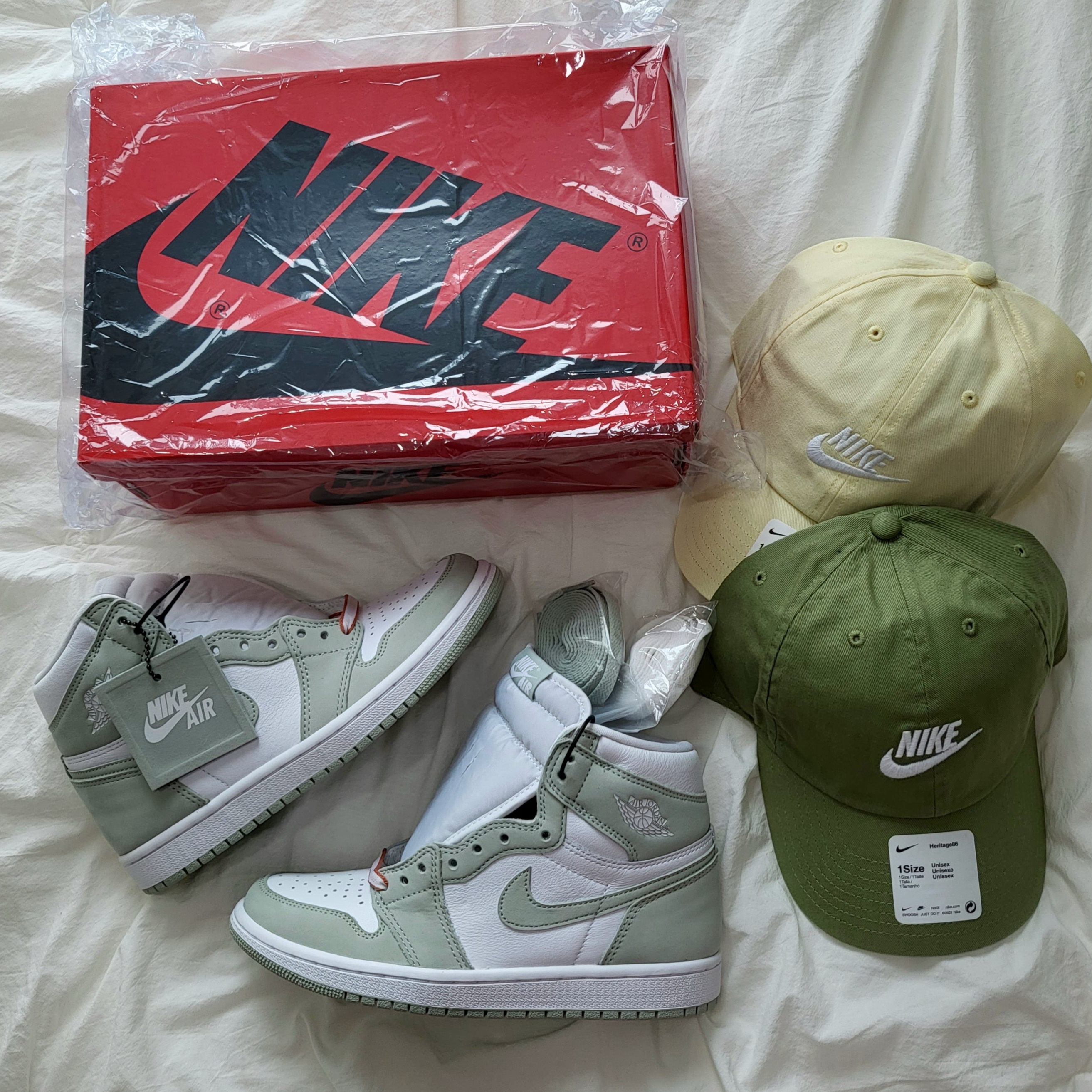 (W) Jordan 1 Retro High OG Seafoam 착용 스타일