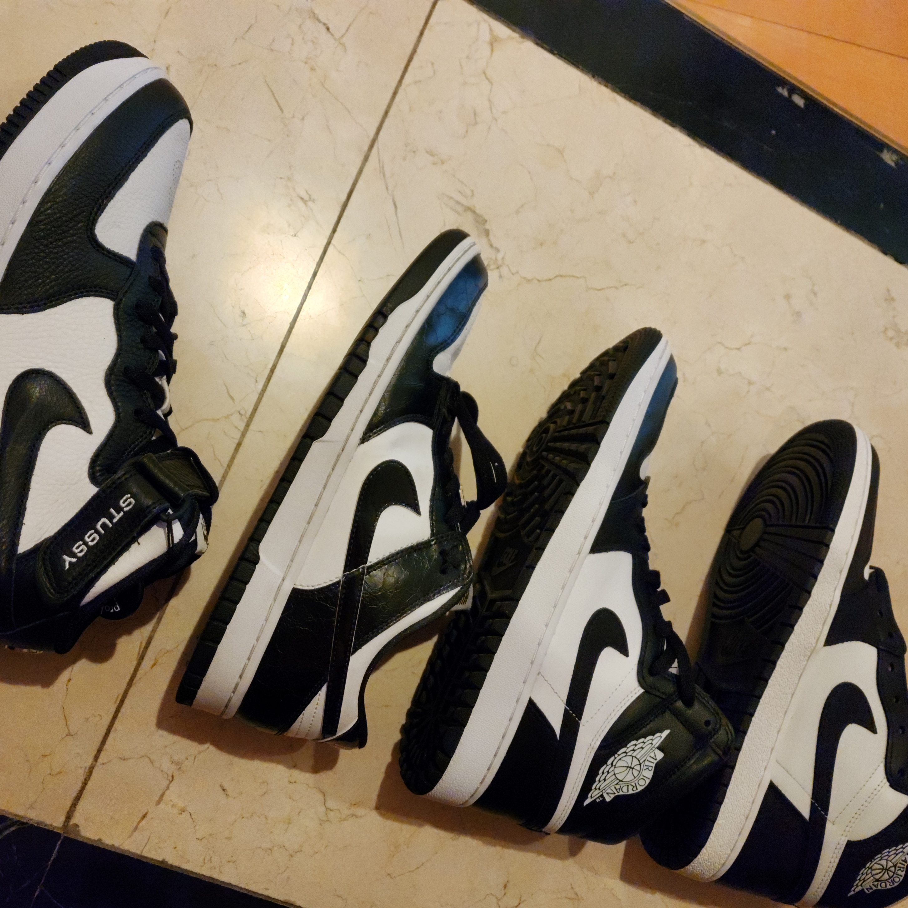 Nike x Stussy Air Force 1 '07 Mid SP Black and Light Bone, Jordan 1 High 85 Black White 착용 스타일