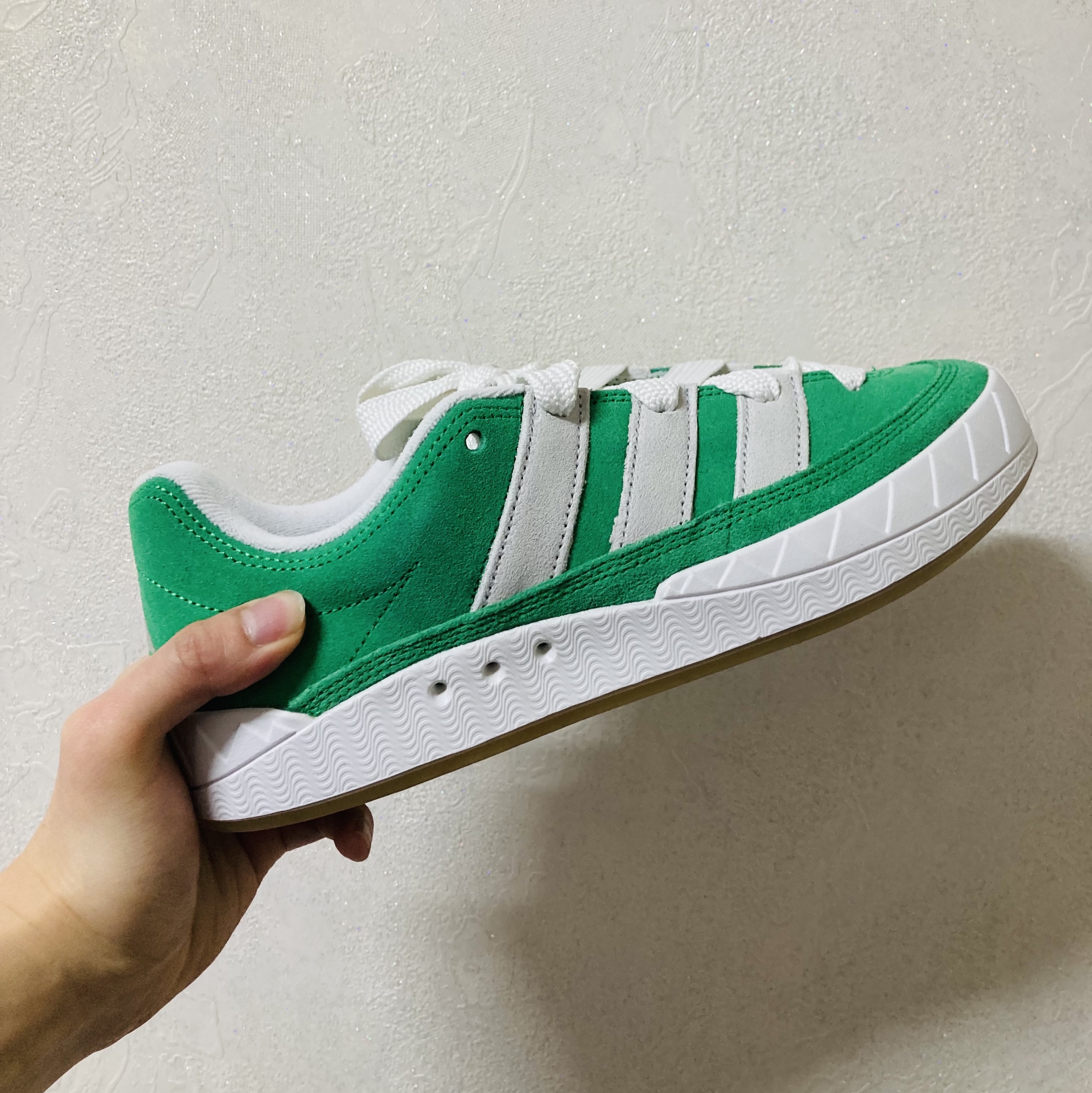 Adidas Adimatic Green 착용 스타일