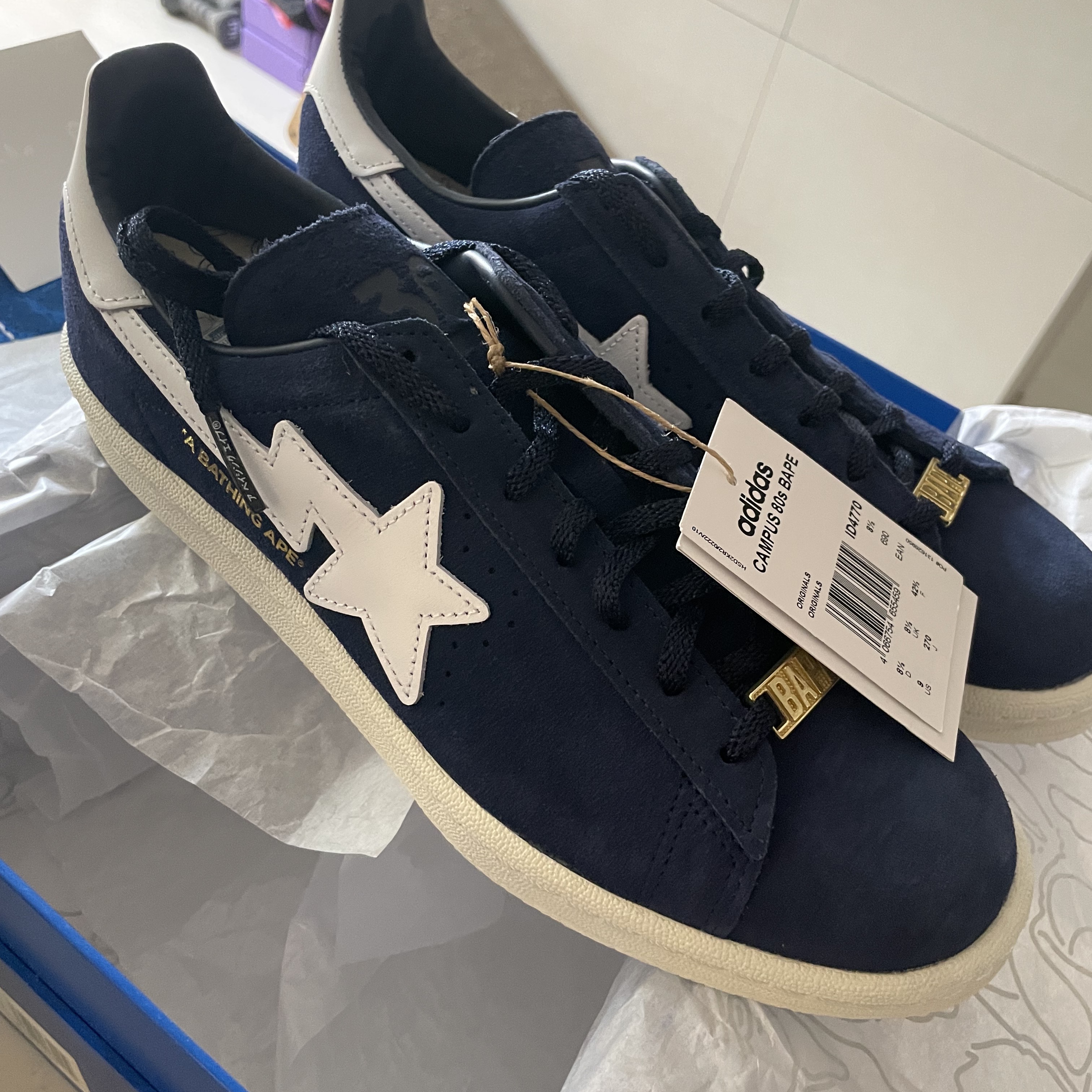 Adidas x BAPE Campus 80s Collegiate Navy 착용 스타일 - 3