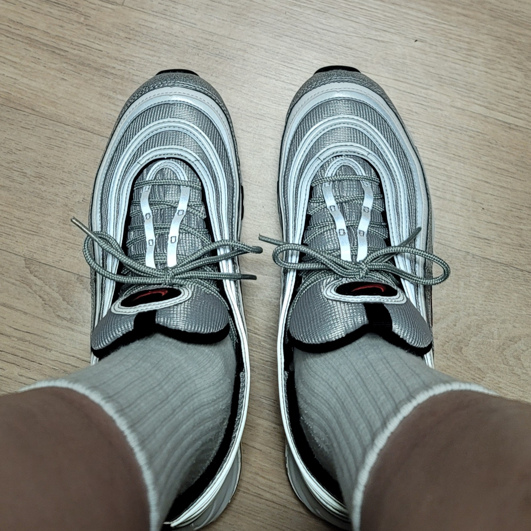 Nike Air Max 97 OG Silver Bullet 2022 착용 스타일 - 1