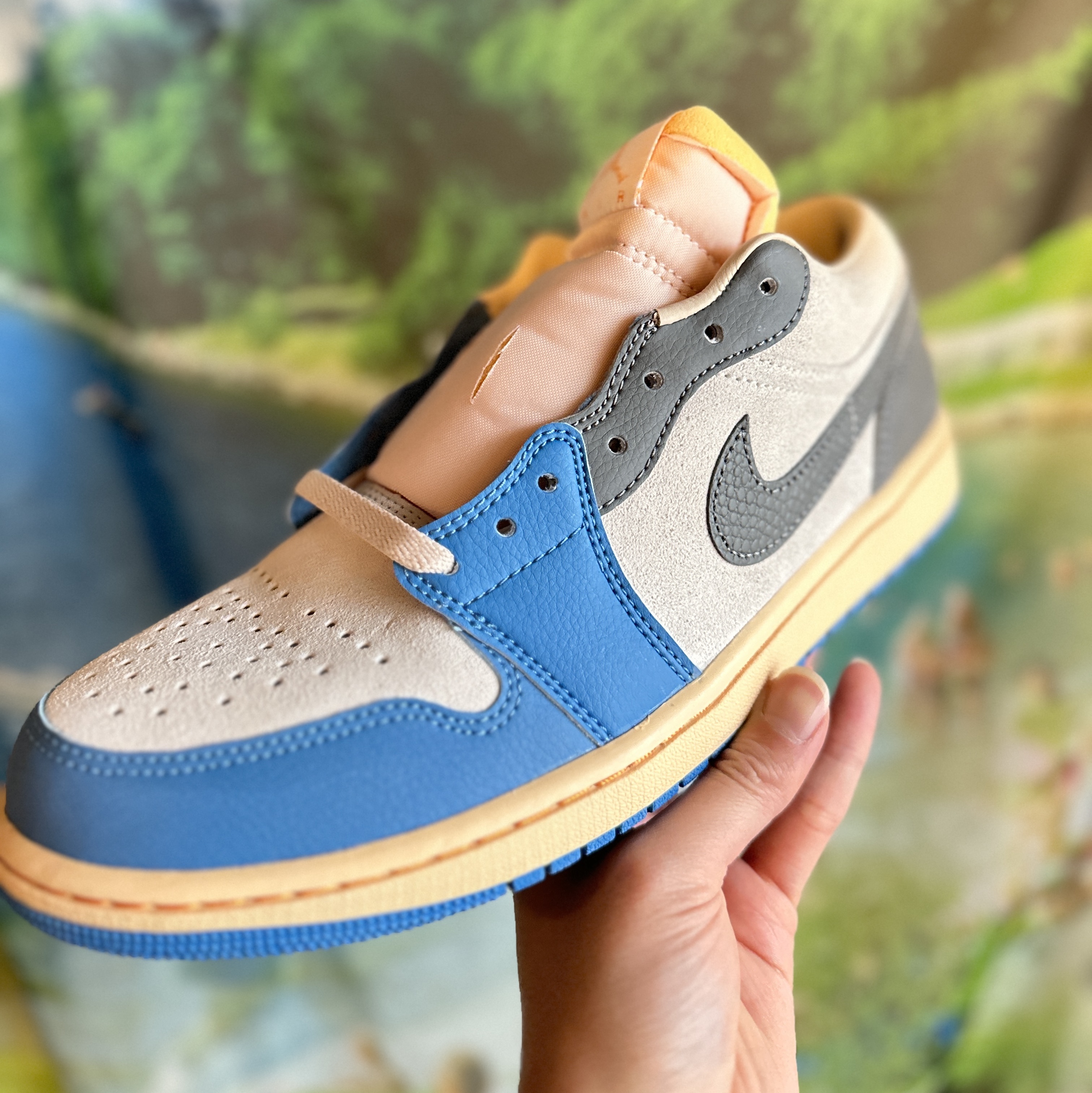Jordan 1 Low SE Tokyo 96 착용 스타일 - 1