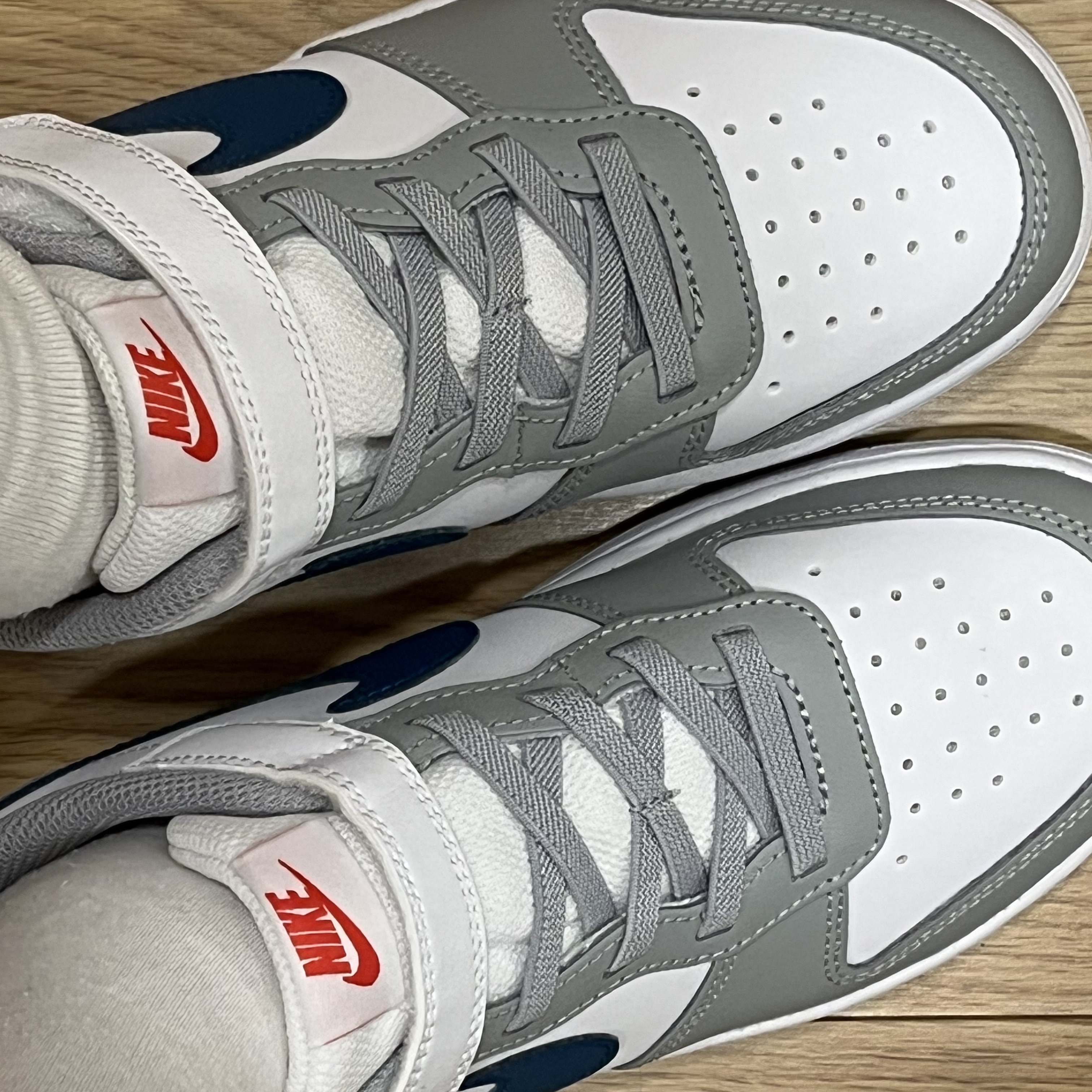(PS) Nike Court Borough Low 2 Light Smoke Grey 착용 스타일 - 2