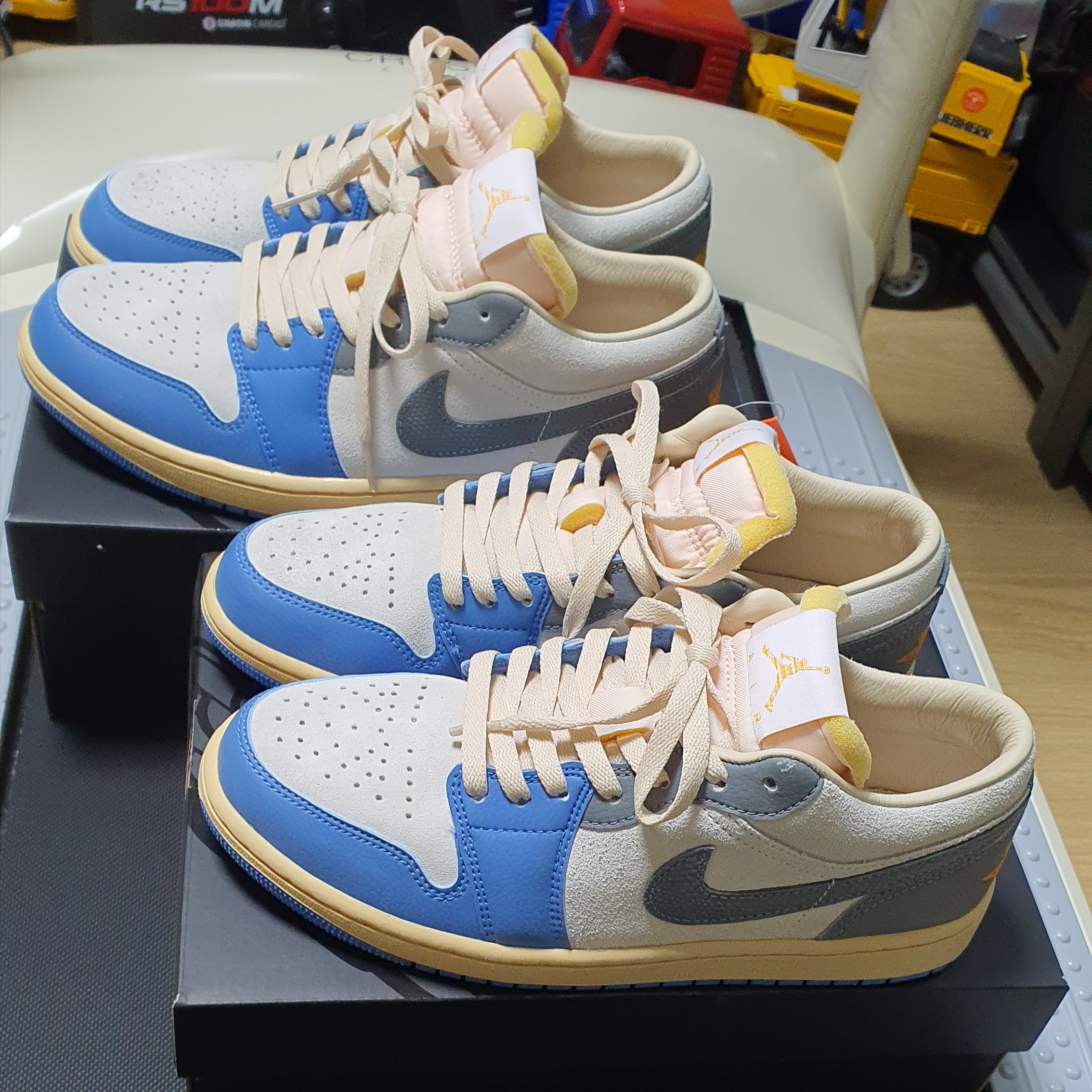 Jordan 1 Low SE Tokyo 96 착용 스타일 - 1