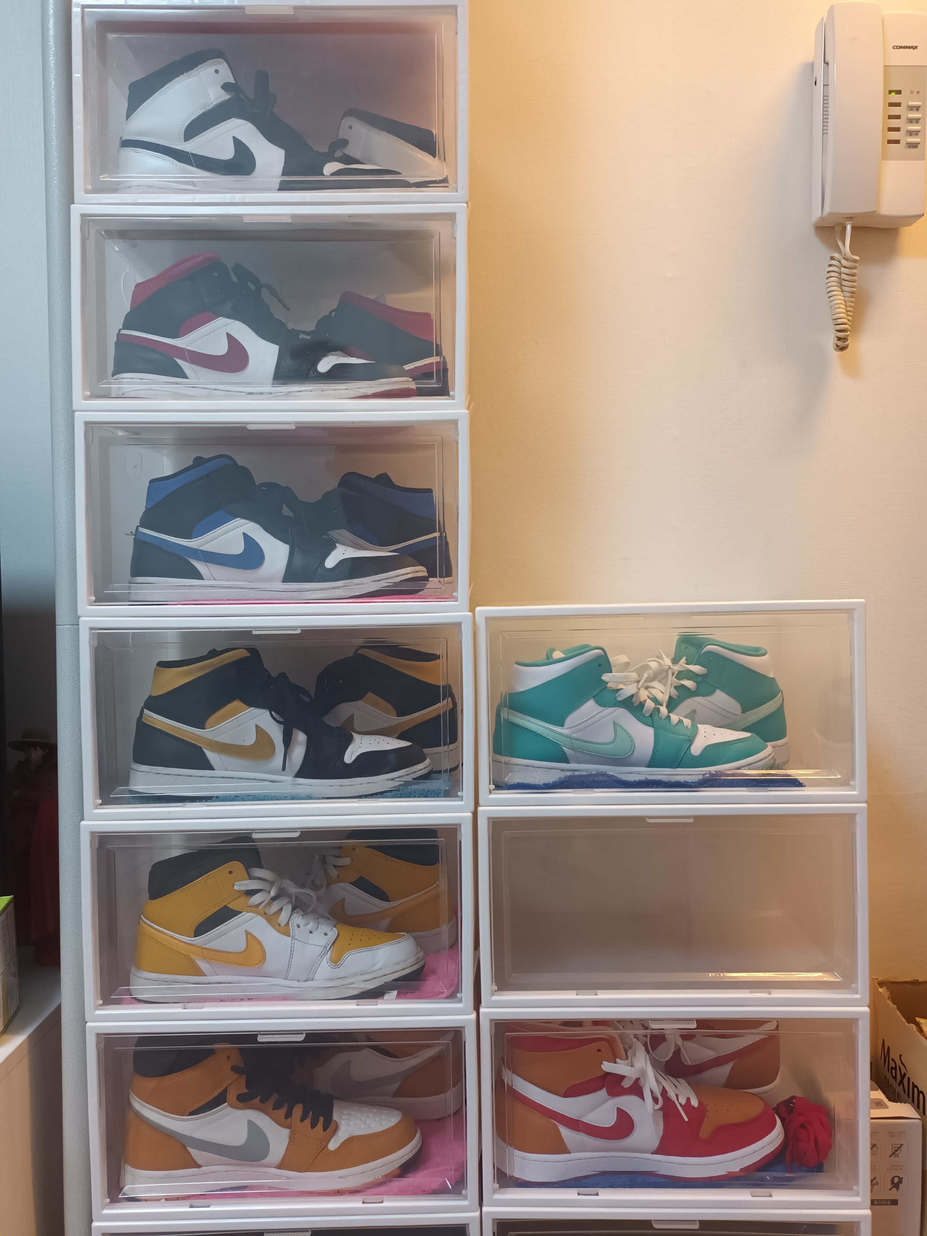 Jordan 1 Mid SE French Blue Fire Red, (W) Jordan 1 Mid SE Light Iron Ore 착용 스타일 - 2
