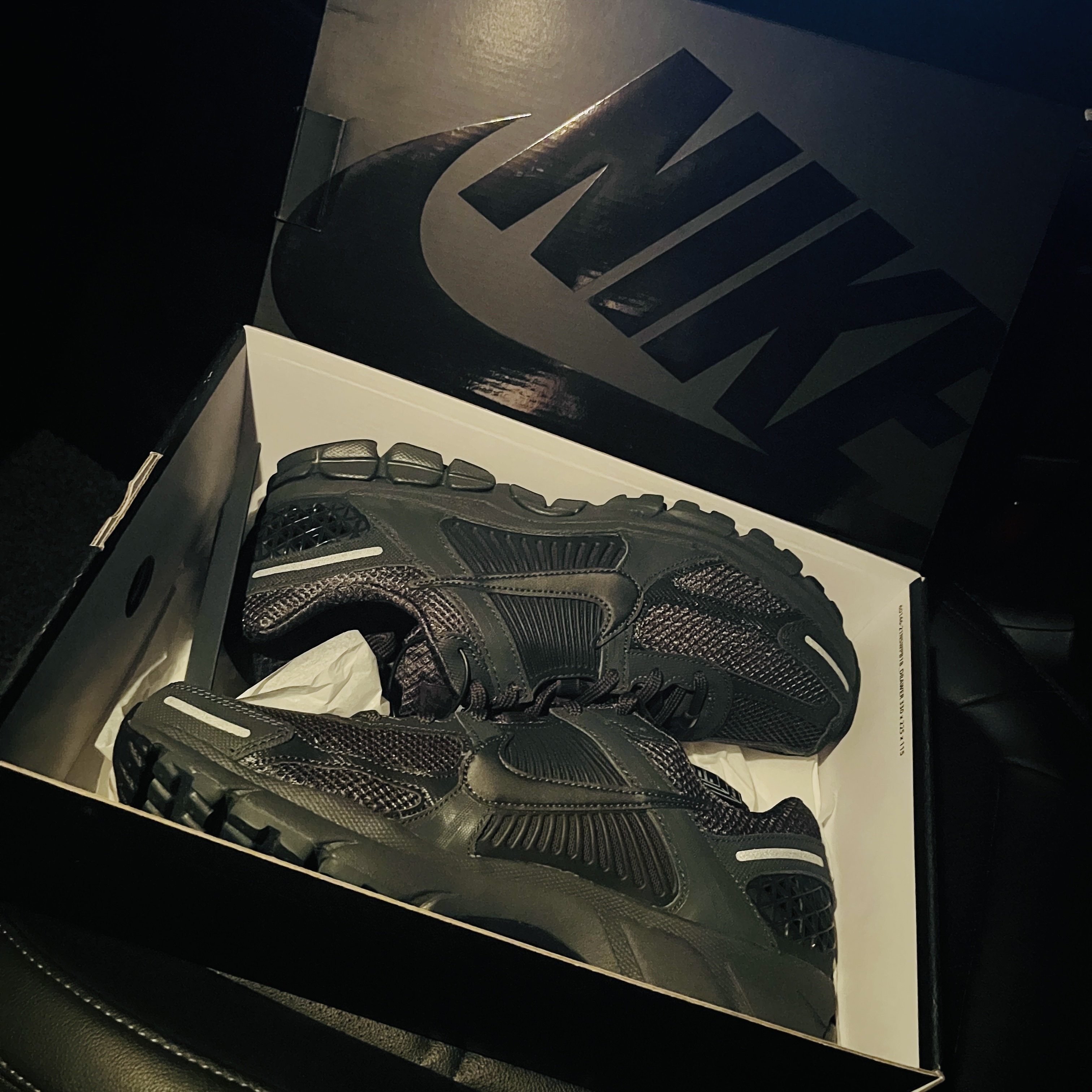 Nike Zoom Vomero 5 SP Anthracite 2023 착용 스타일 - 2