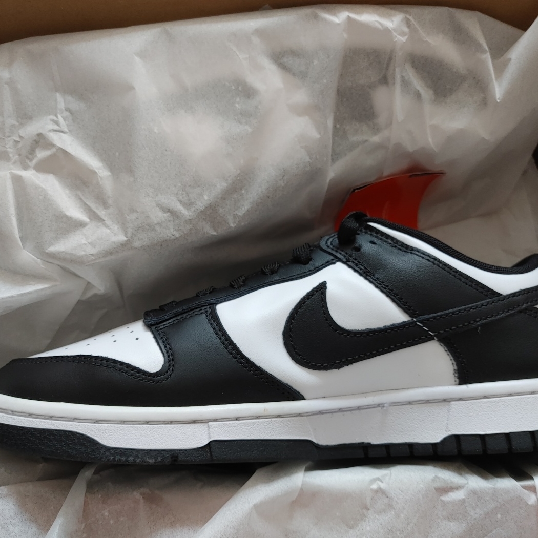 Nike Dunk Low Retro Black 착용 스타일