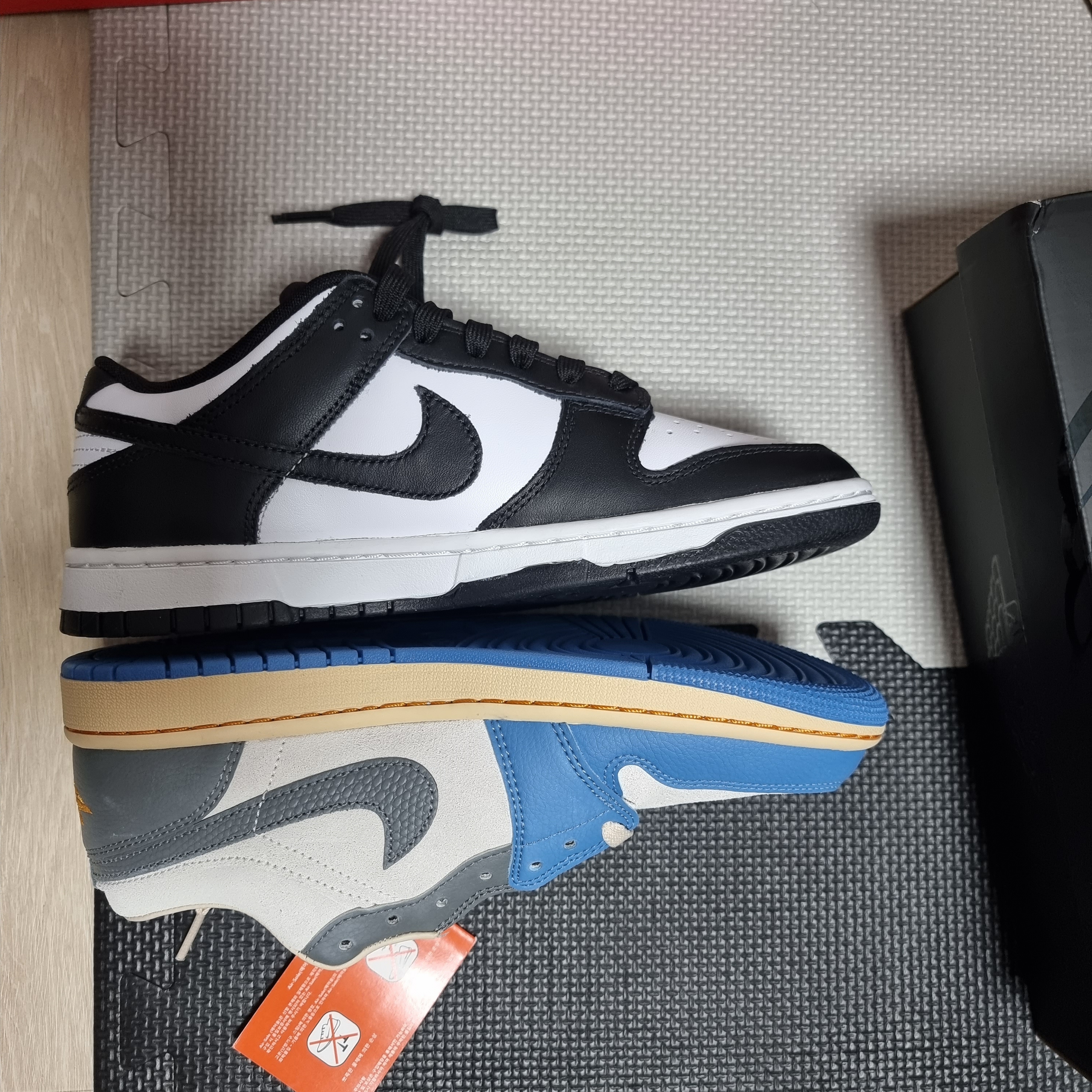 Jordan 1 Low SE Tokyo 96 착용 스타일 - 3